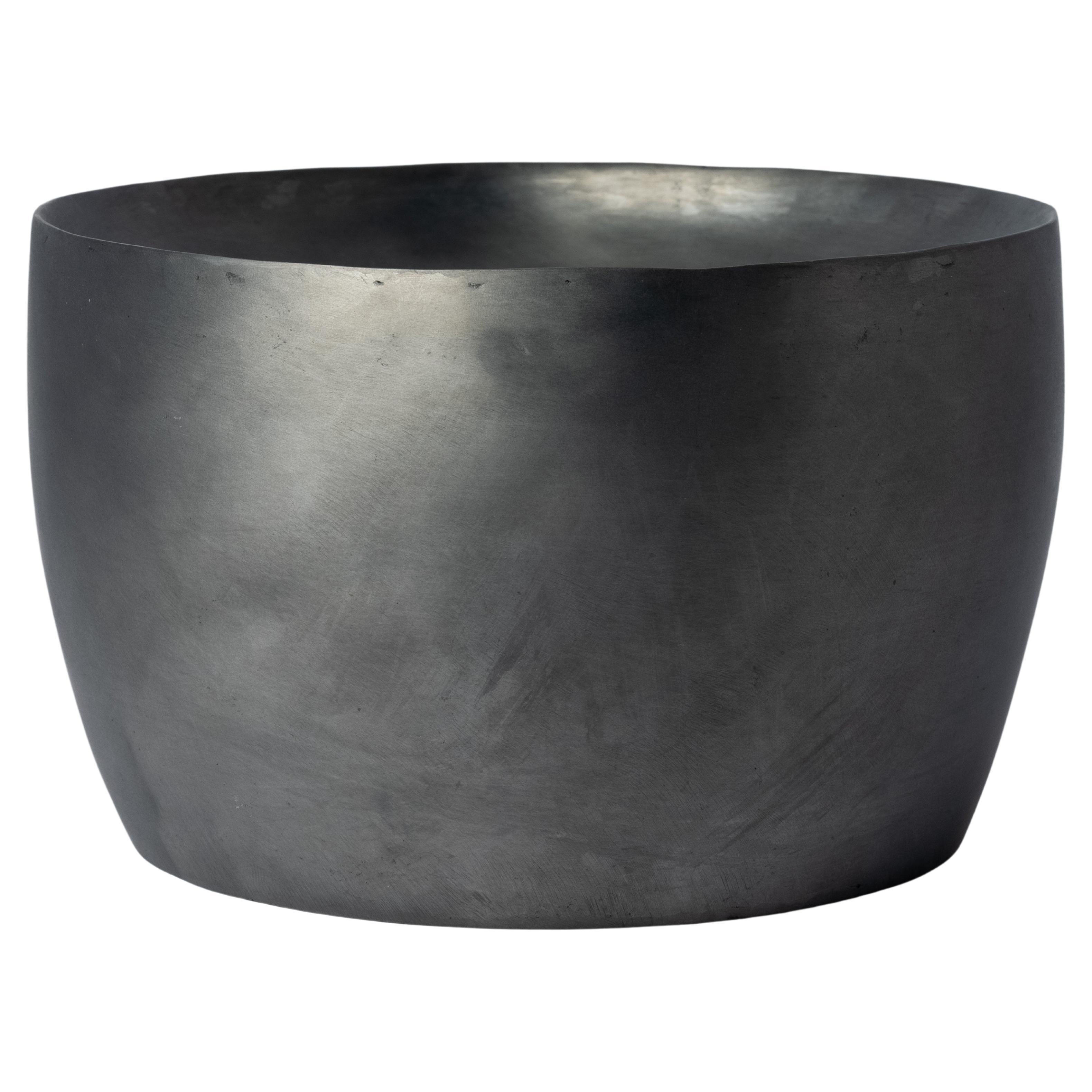 Large Shallow Bowl (AI) For Sale