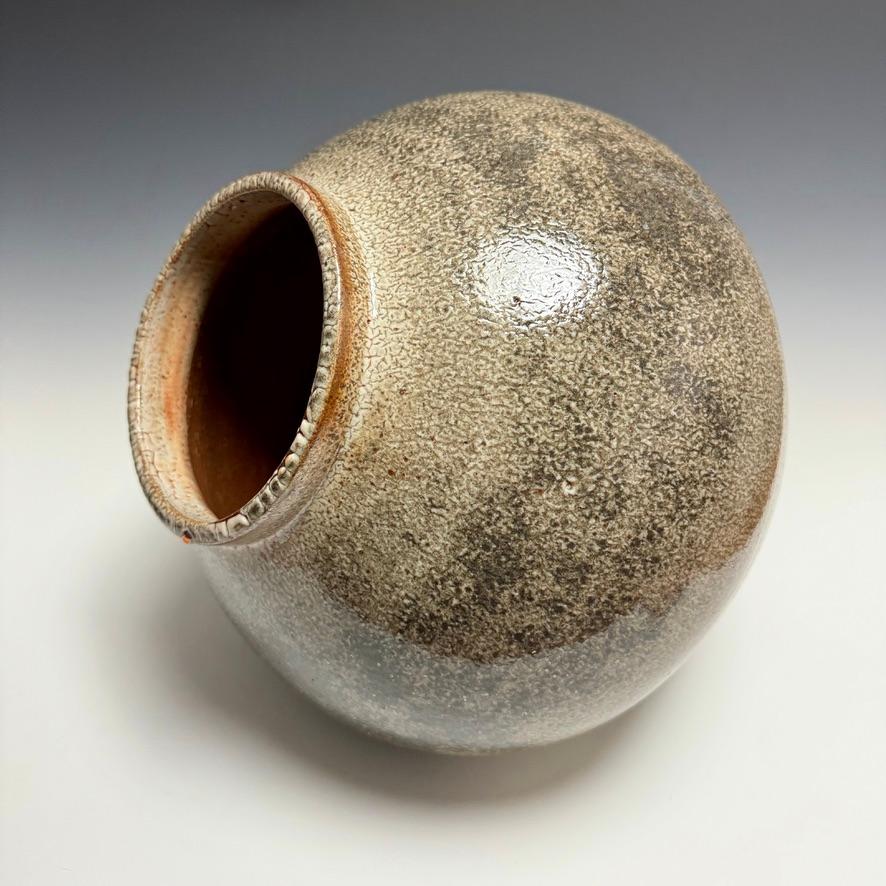 Tsubo grande in ceramica smaltata Shino di Jason Fox in vendita 3