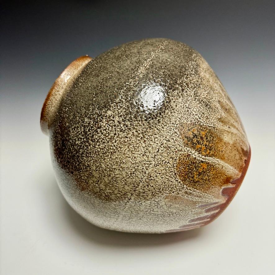 Tsubo grande in ceramica smaltata Shino di Jason Fox in vendita 1