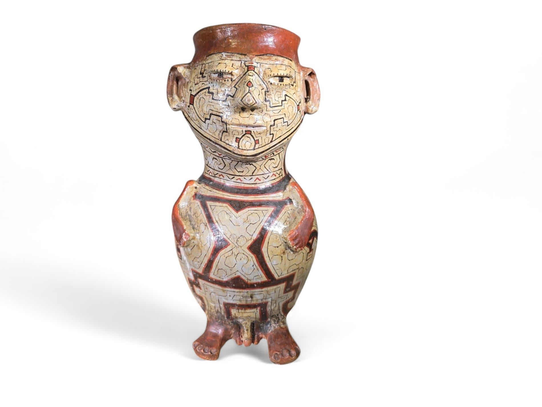 Grande vaso Shipibo in argilla peruviana - Inizio del XX secolo in vendita 13