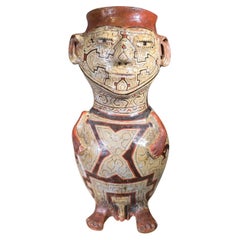 Large Shipibo vase in Peruvian argile – Début of the 20th century