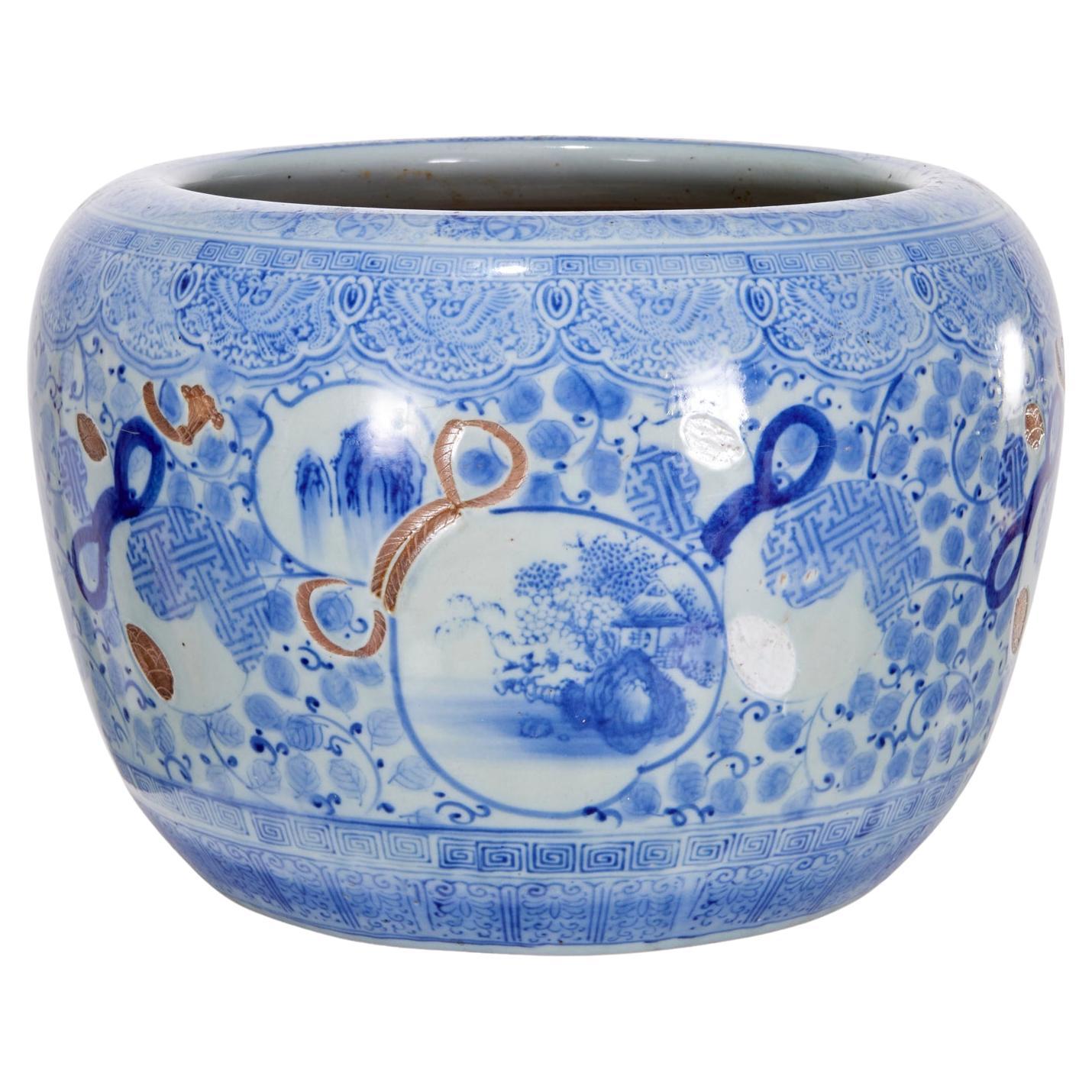 Grande jardinière/hibachi en porcelaine bleue et blanche de la période Whiting du Japon Arita