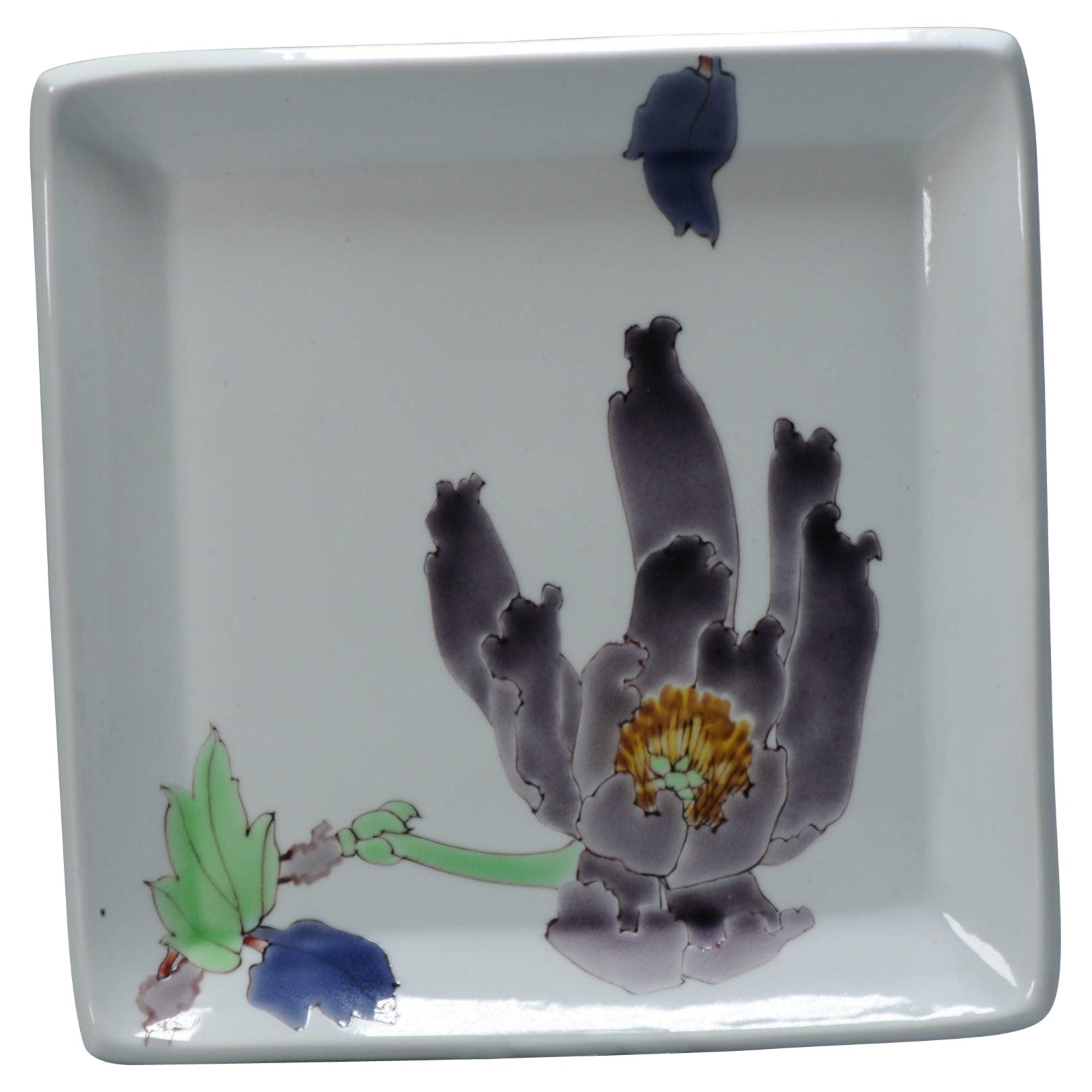 Großer Teller aus japanischem Kutani-Porzellan der Showa-Periode mit Blumen, 20.