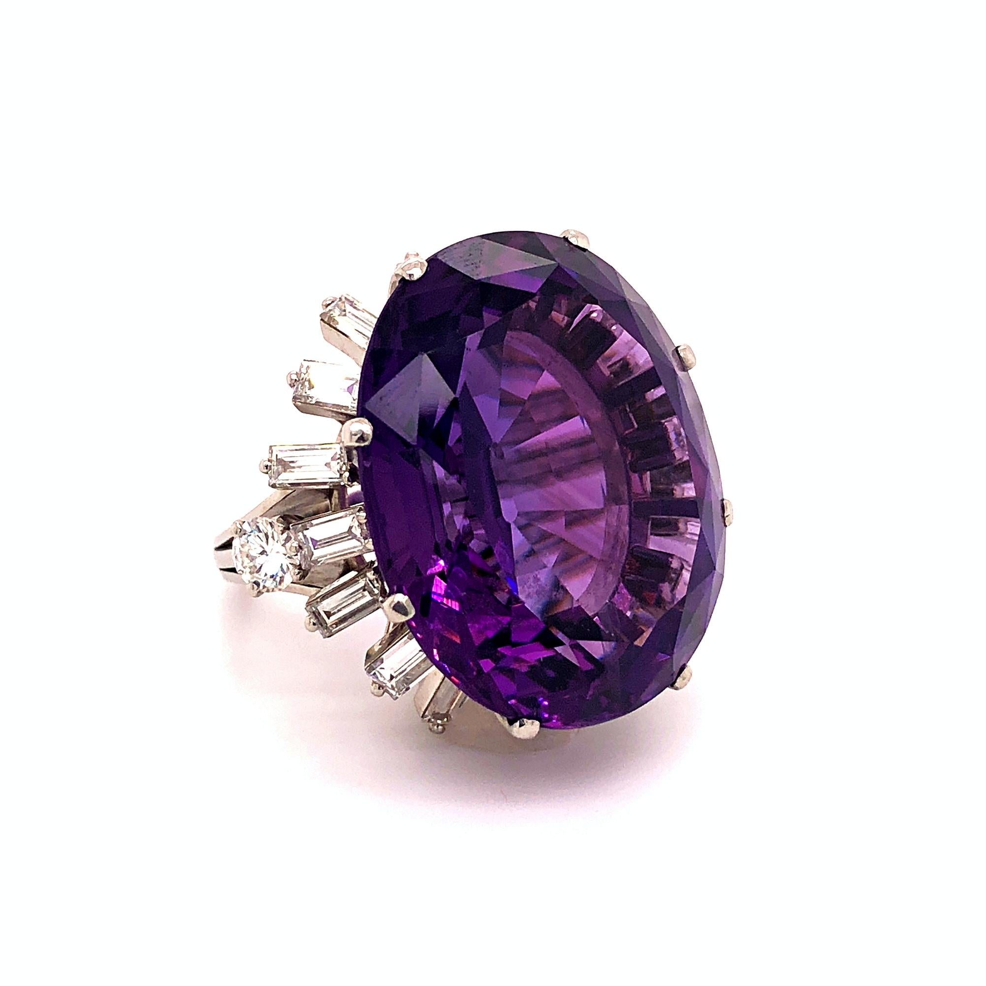 Large Siberian Amethyst and Diamond Cocktail Ring In Excellent Condition In Idar-Oberstein, DE