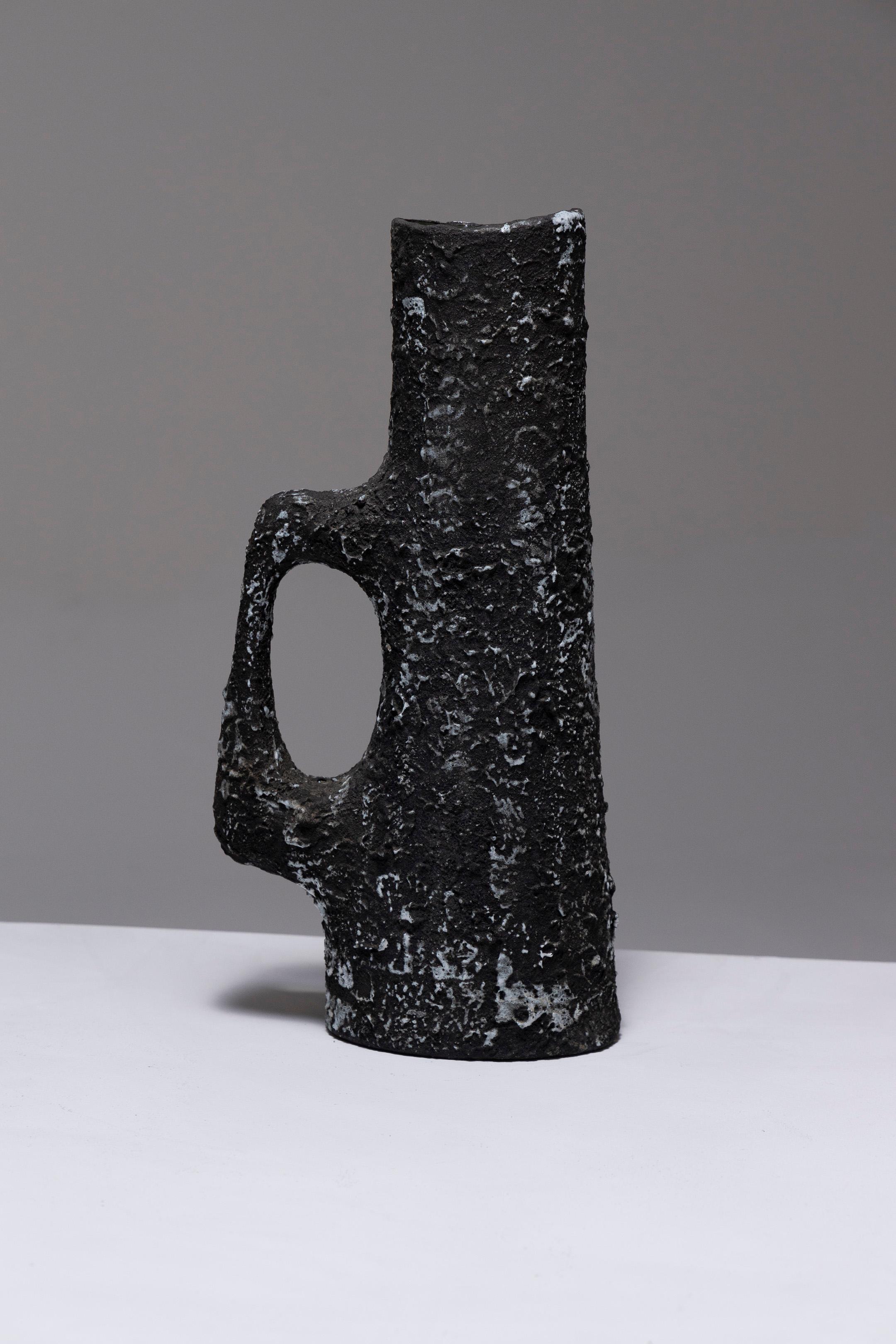Grande brocca di terracotta 'Sicilia', anni '60 1
