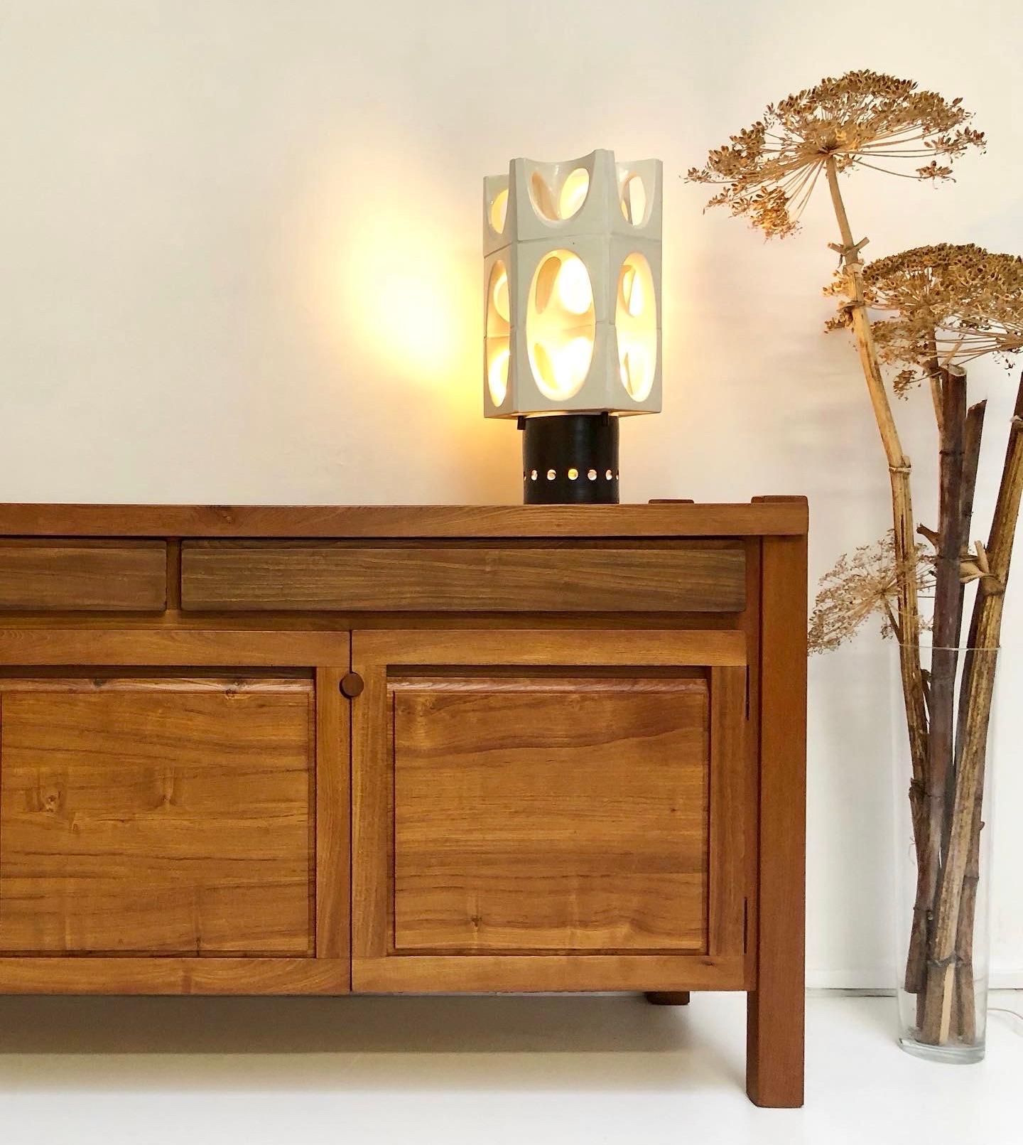 Large Side Board in Solid Elm in The Manner of Pierre Chapo, France, circa 1980 For Sale 1