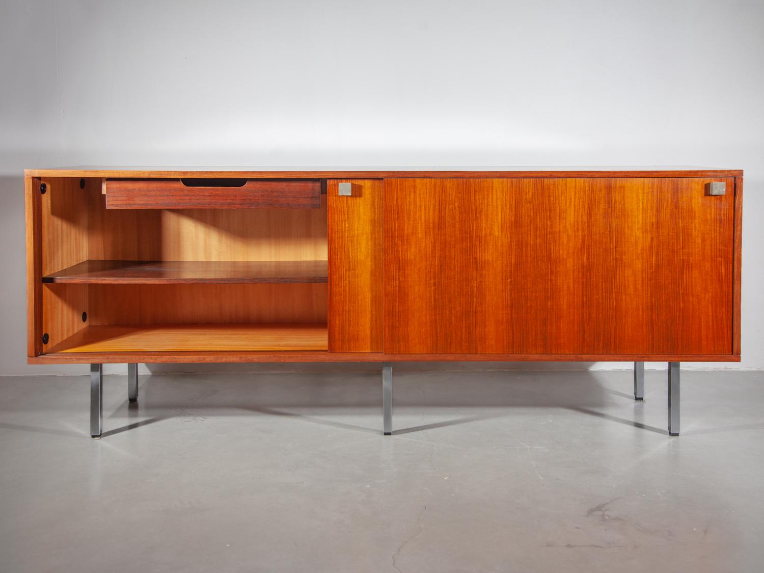 Large Sideboard 1961 designed by Alfred Hendricks for Belform In Good Condition For Sale In Antwerp, BE