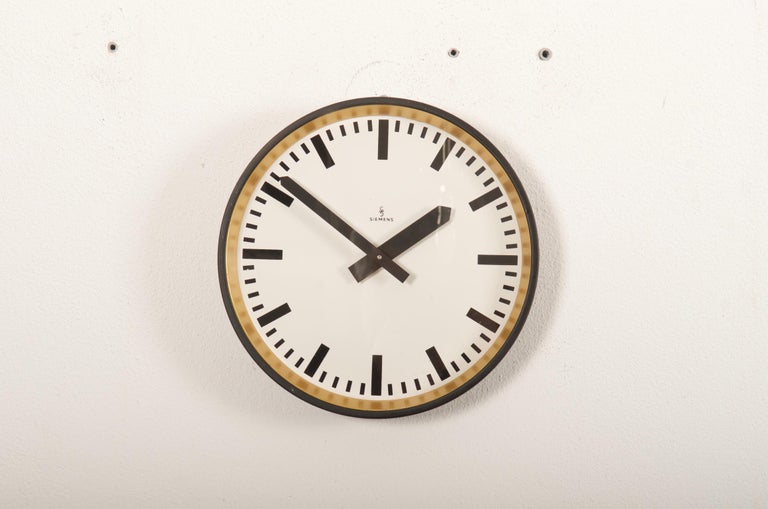 Mid-20th Century Large Siemens Factory, Station or Workshop Wall Clock For Sale