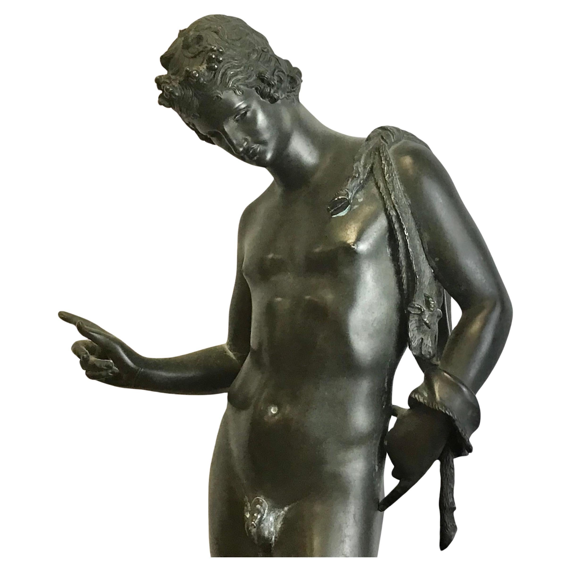 XIXe siècle Grande statue de Narcisse du 19ème siècle signée Grand Tour en vente