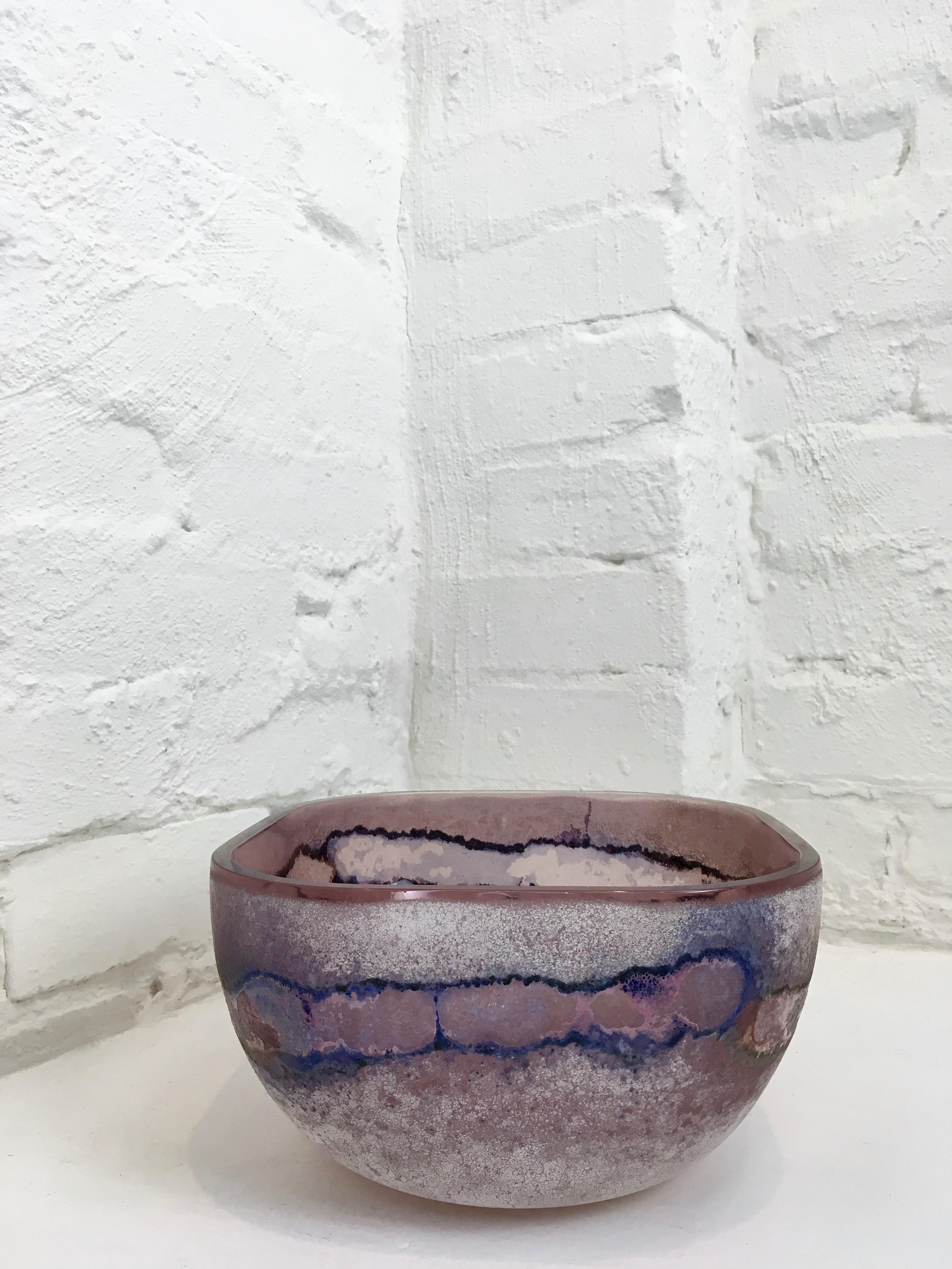 Late 20th Century Large Signed Alfredo Barbini Scavo Glass Bowl 1970s Blue White and Amethyst For Sale