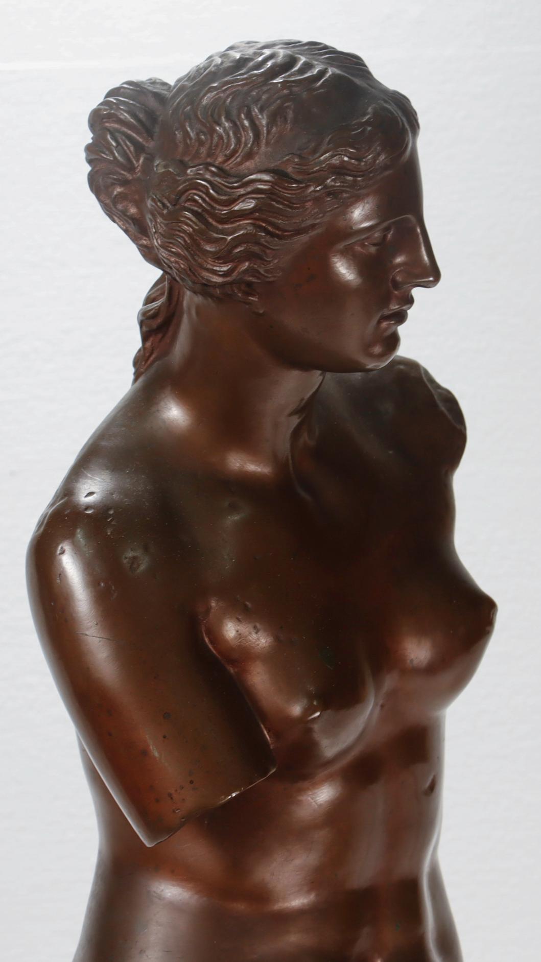Large Signed Barbedienne Antique French Bronze Sculpture of the Venus de Milo  For Sale 4