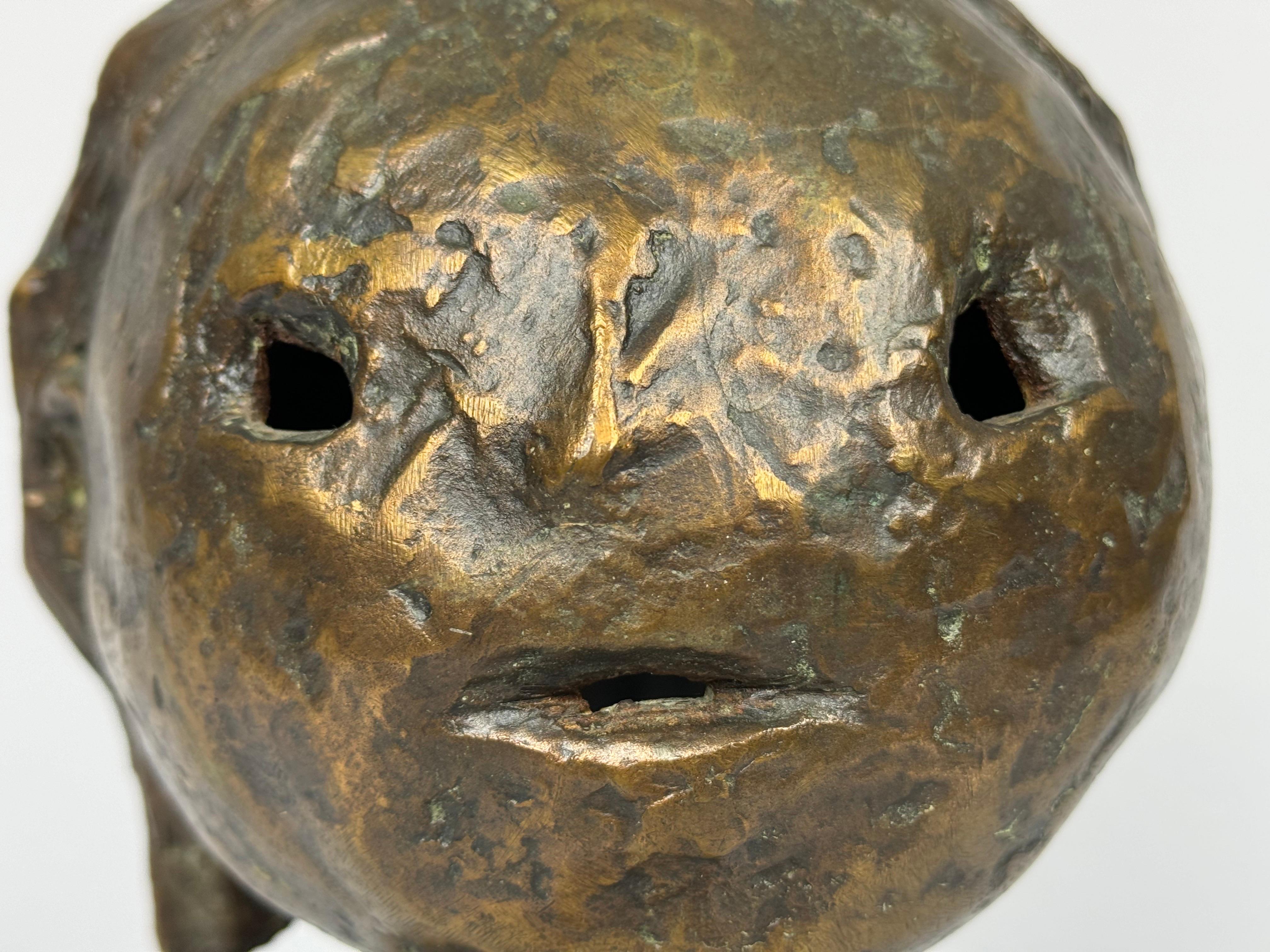 Bronzo Grande scultura in bronzo firmata di Sergio Unia raffigurante una bambina in vendita
