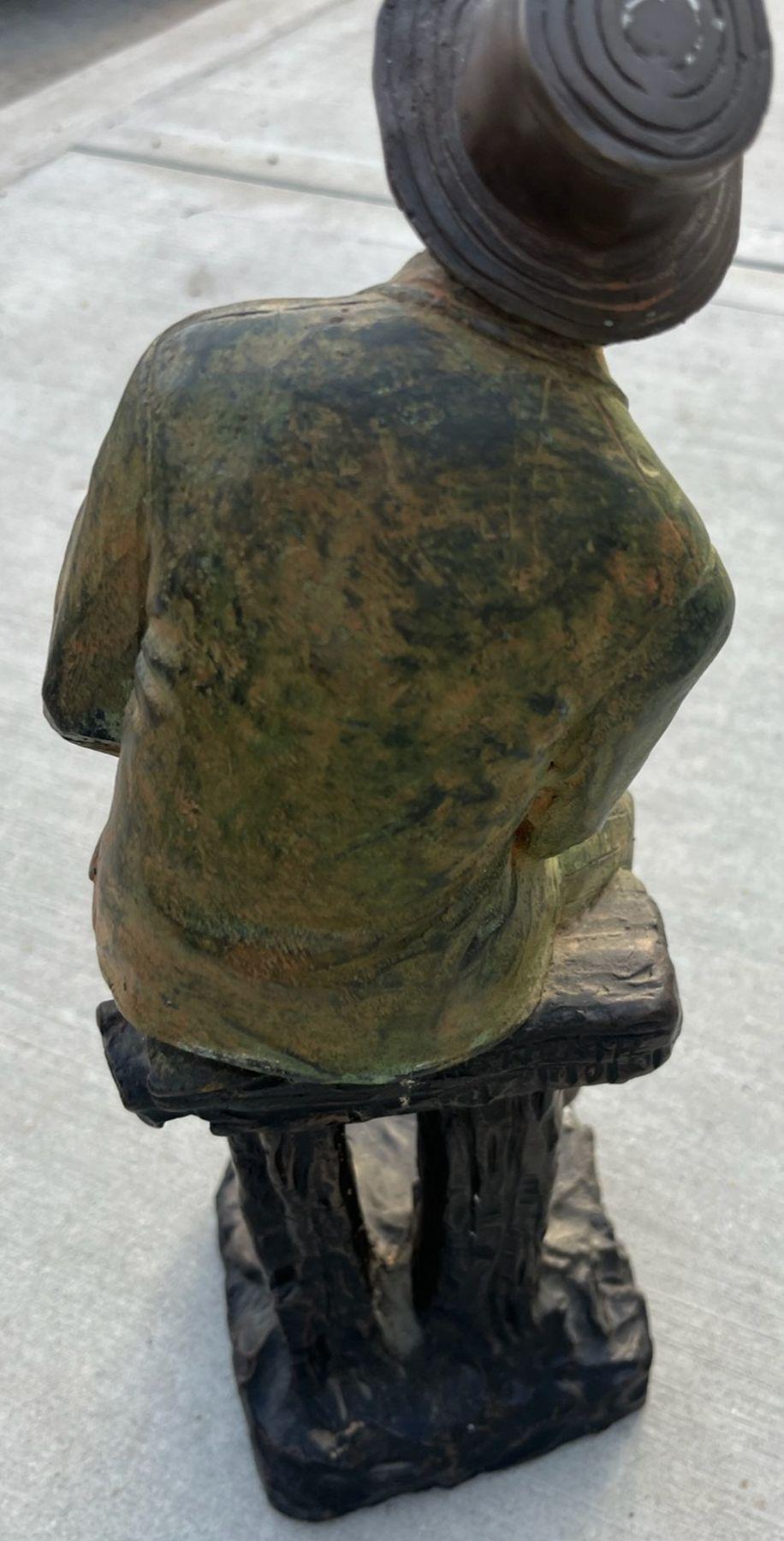 Americano Scultura in bronzo di Farnsworth di grandi dimensioni, firmata, raffigurante un gentiluomo del sud seduto in vendita