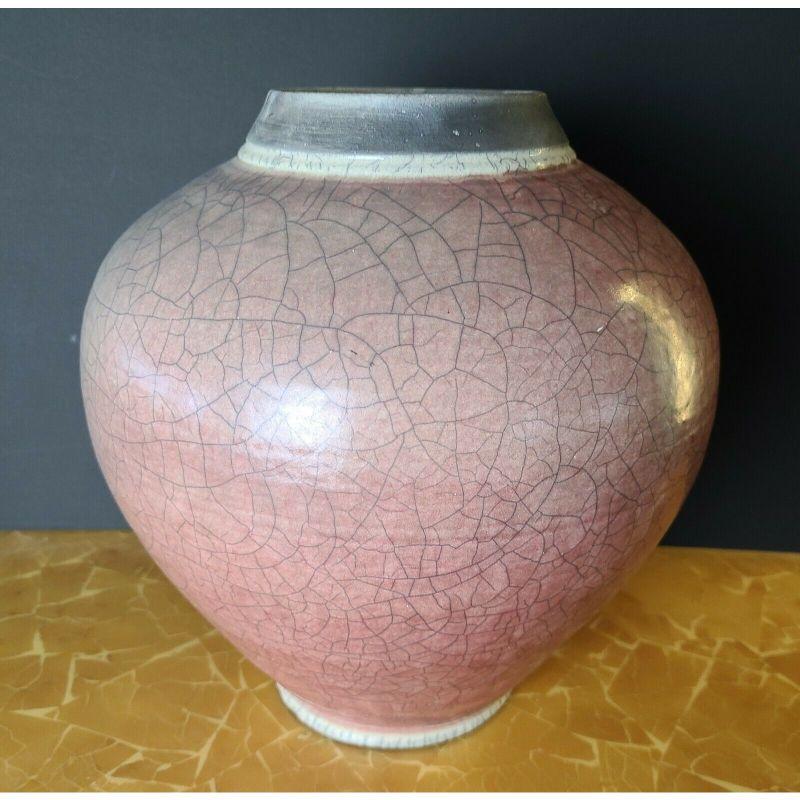 Large Signed Native American Style Raku Pottery Vase In Good Condition For Sale In Lake Worth, FL