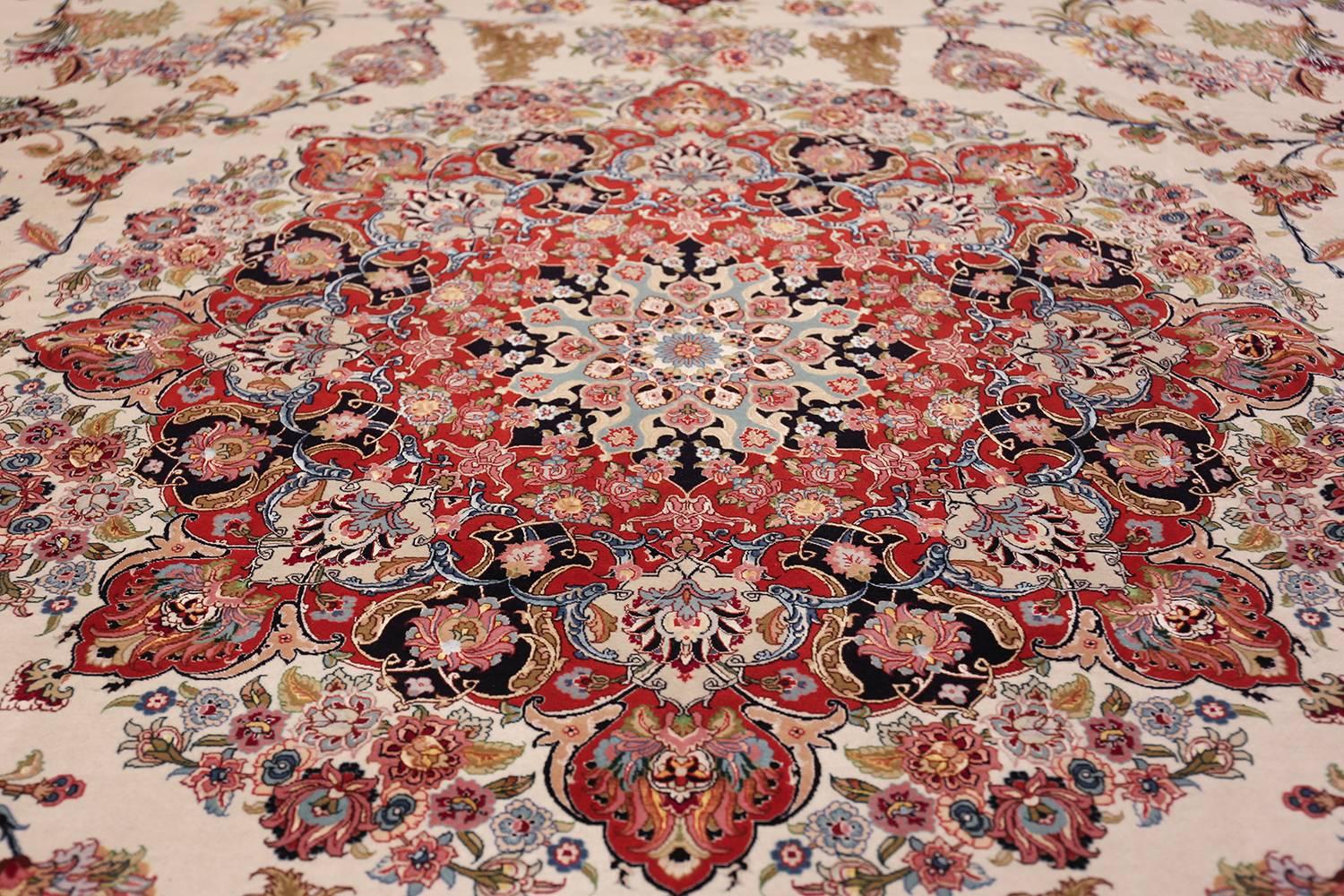 Hand-Knotted Large Silk and Wool Vintage Tabriz Persian Rug. Size: 11 ft 7 in x 16 ft 10 in 
