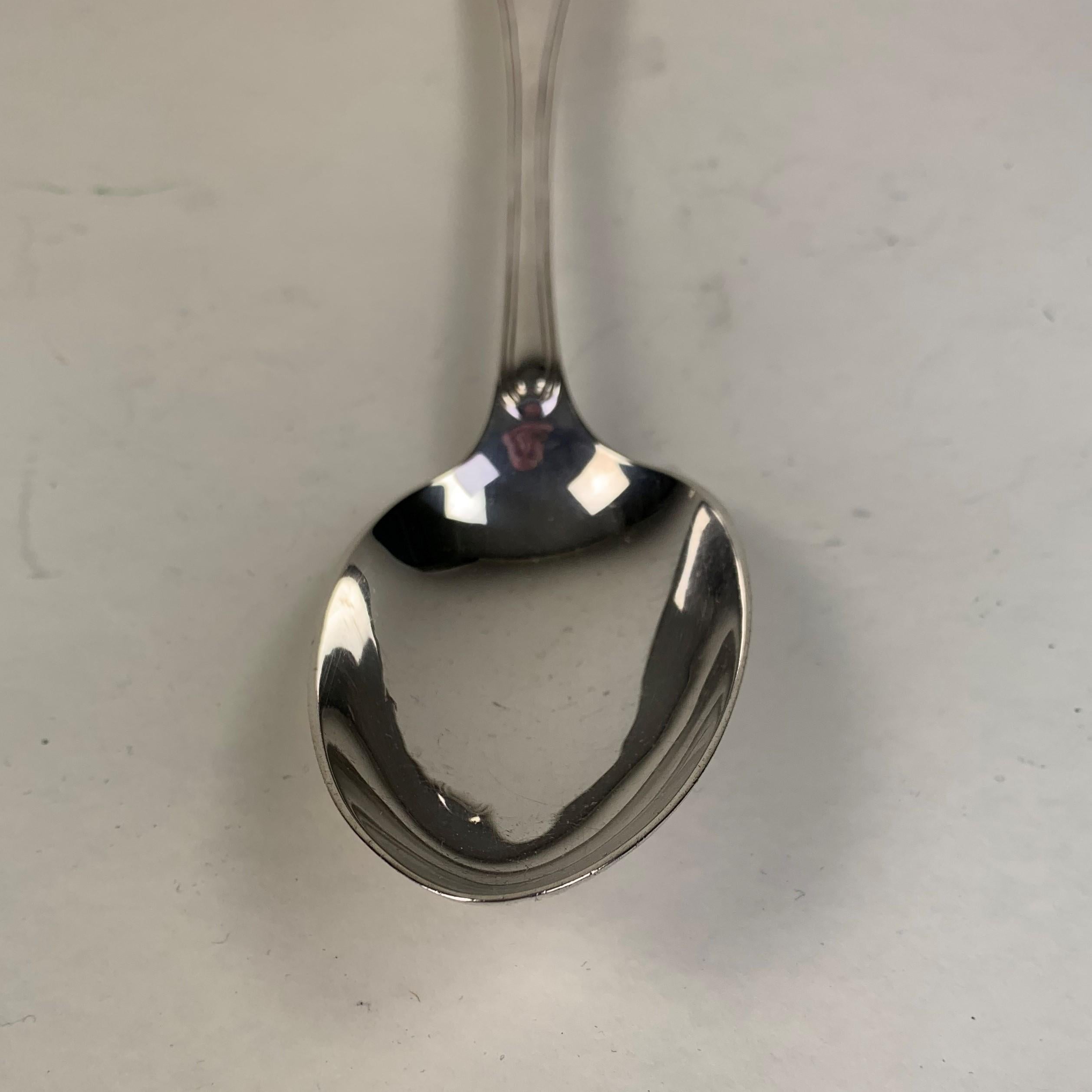Cuchara grande para hilvanar de plata Inglés en venta