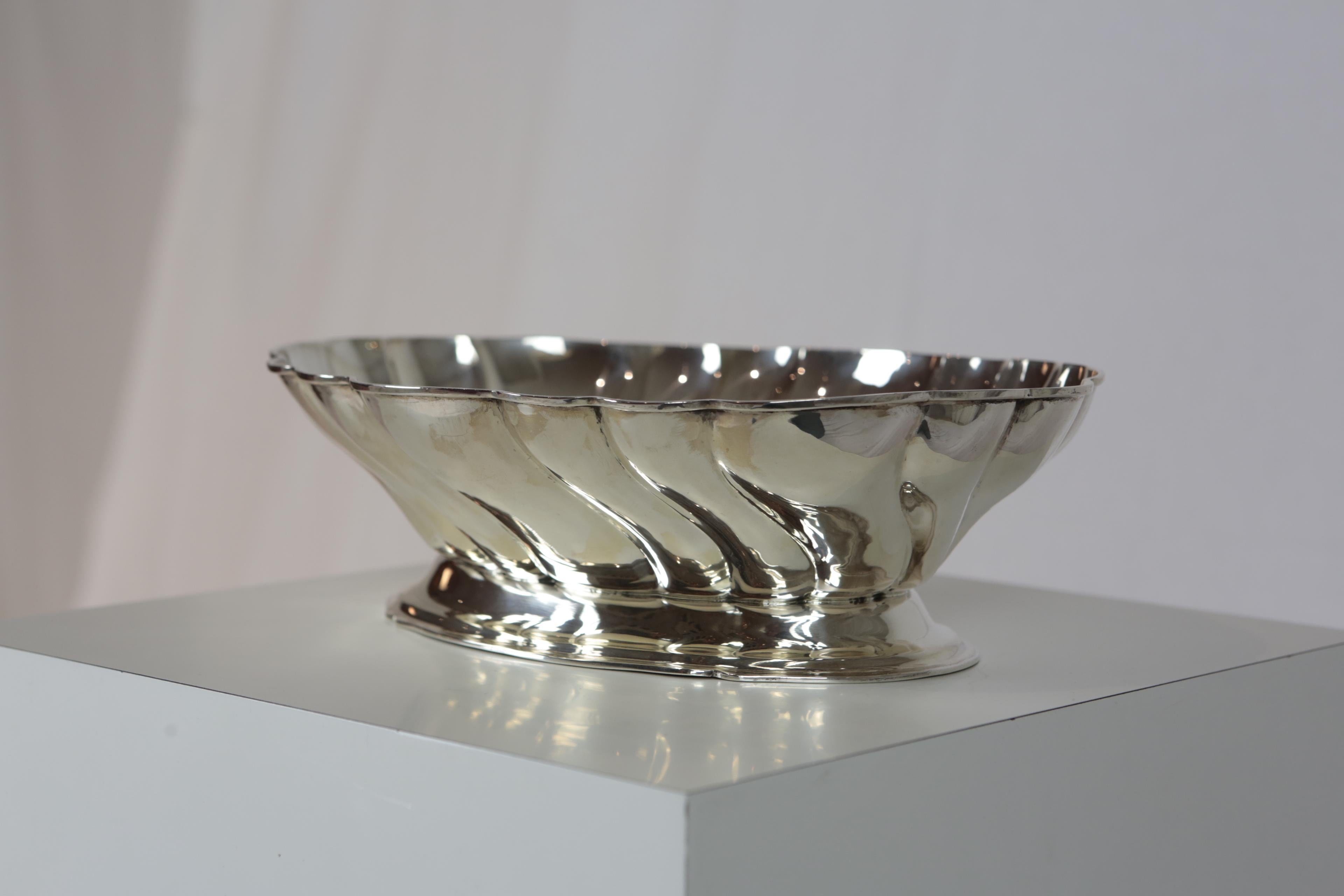 Large Silver Bowl, Germany, 835/- Silver, Handcrafted For Sale 2
