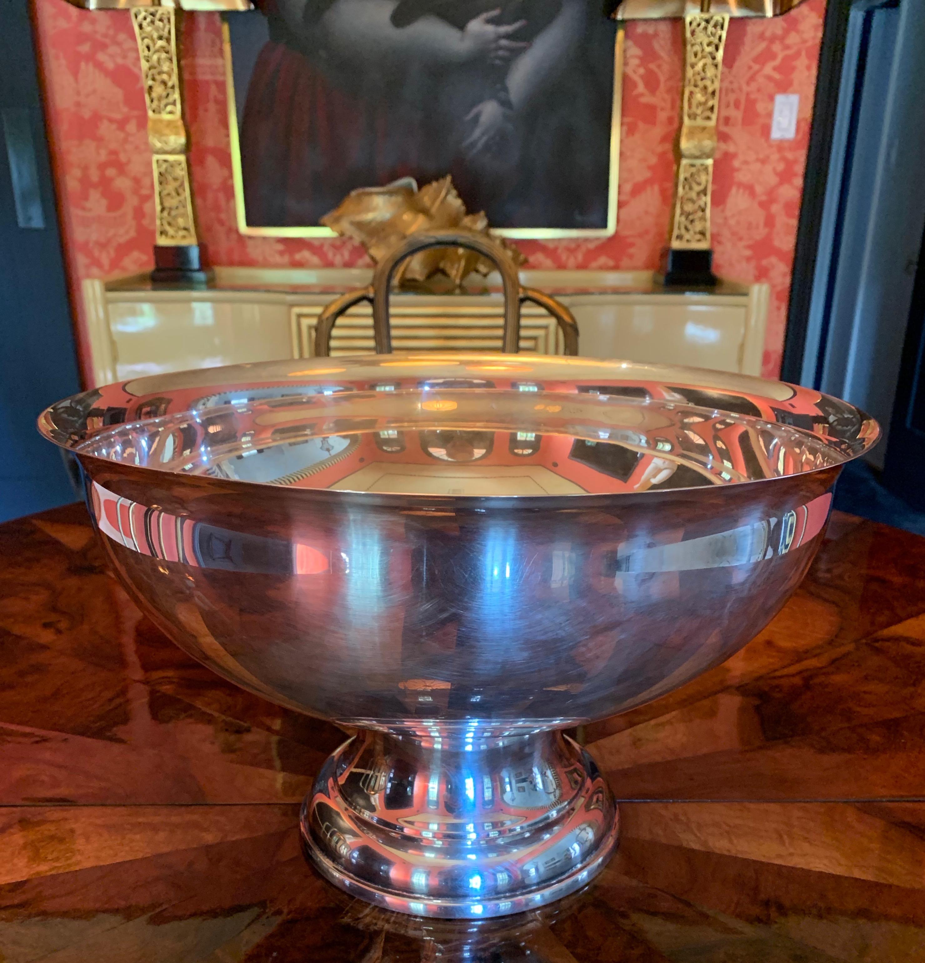 Large Silver Footed Bowl Centerpiece Punch Bowl 10