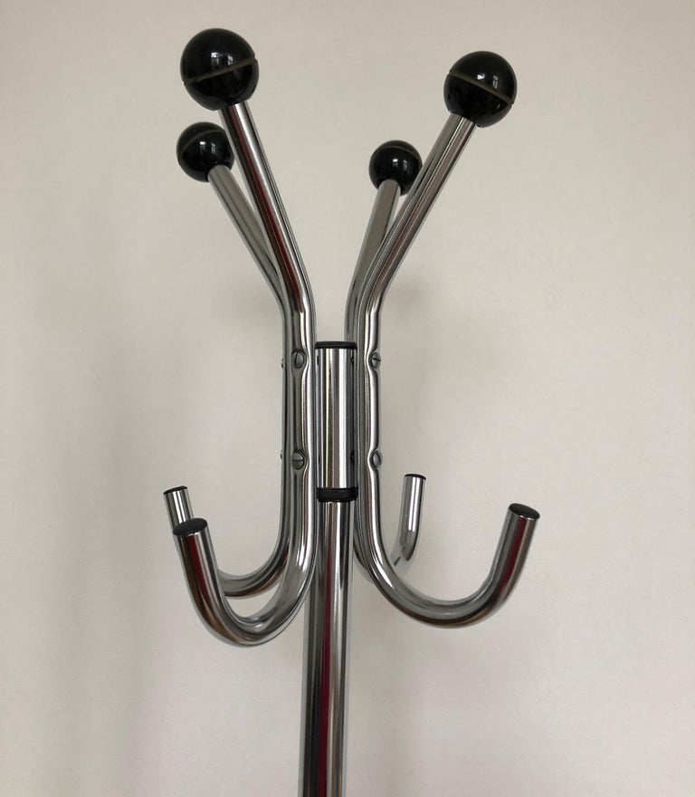 Large, Mid Century chromed clothes tree design by Gottwald For