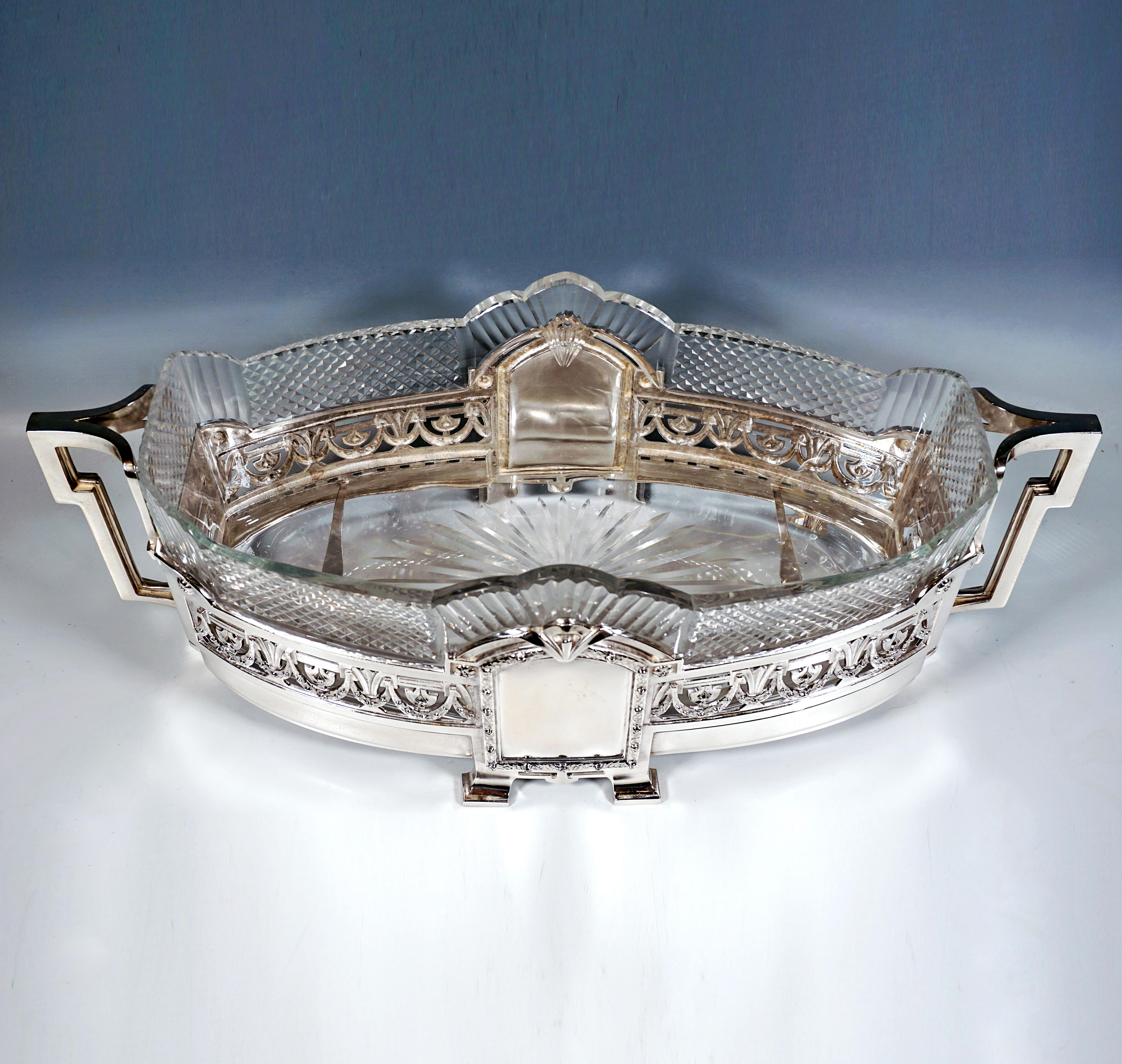 Art nouveau Grande jardinière en argent avec insert en verre, centre de table Wilkens & Sons, Allemagne en vente