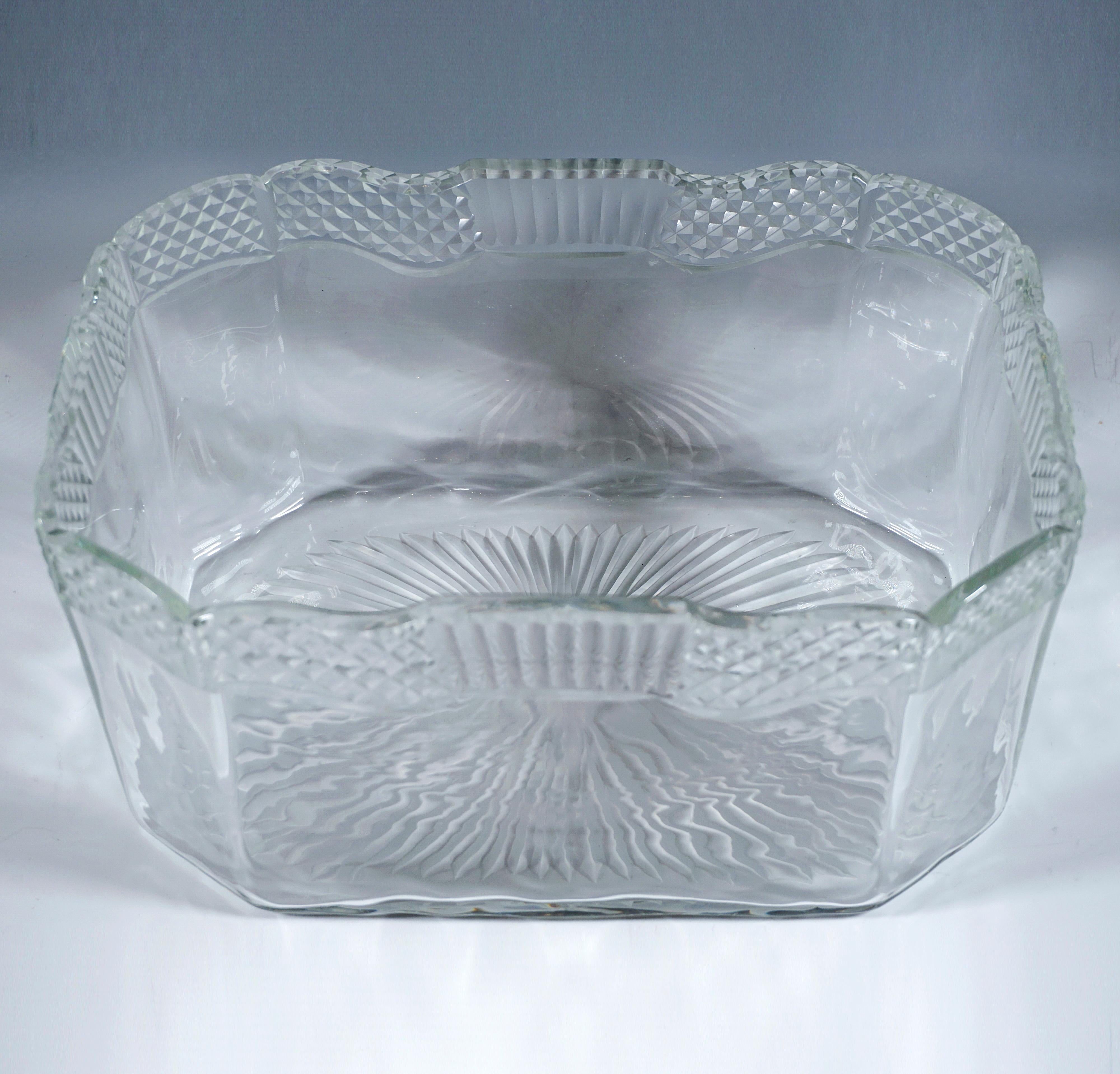 Large Silver Jardinière With Glass Liner, Enrico Goretta For Mossa, Italy, c1970 In Good Condition For Sale In Vienna, AT