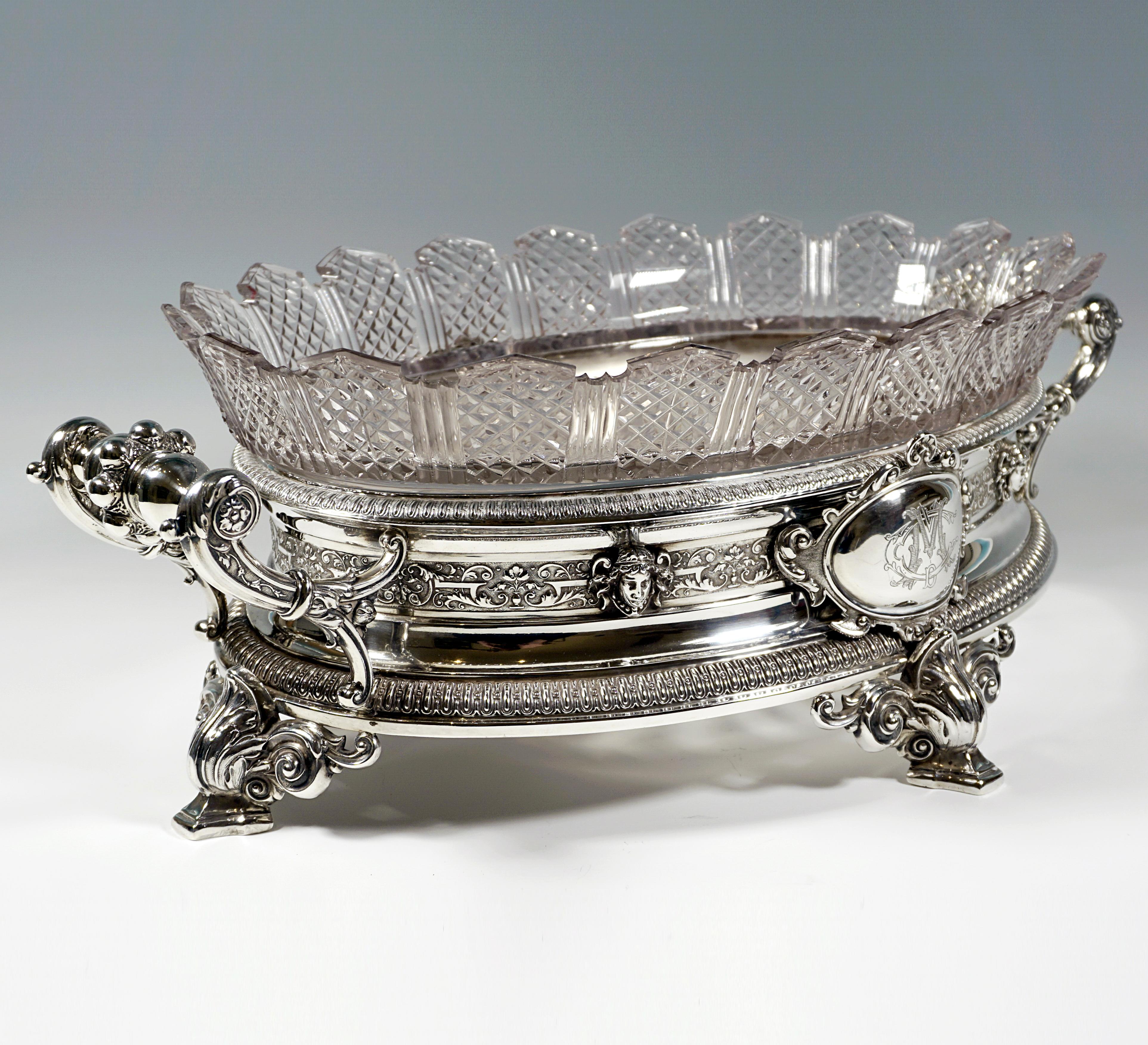 Large Silver Jardinière, With Original Glass, Koch & Bergfeld, Germany, ca. 1890 In Good Condition For Sale In Vienna, AT
