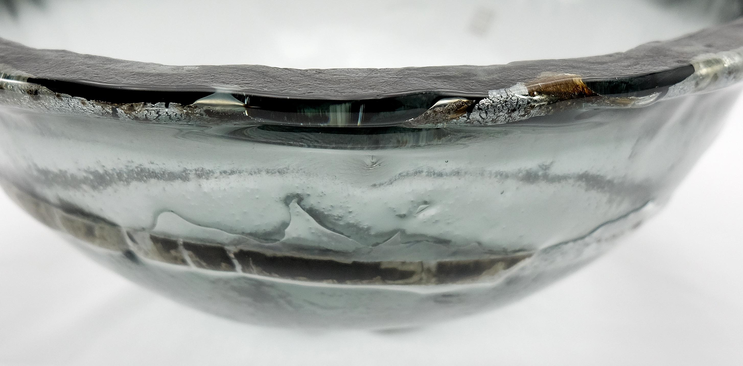 Murano Glass Vetrofuso Di Daniela Poletti Studio Large Silver-Leaf Infuse Blown Glass Bowl  For Sale