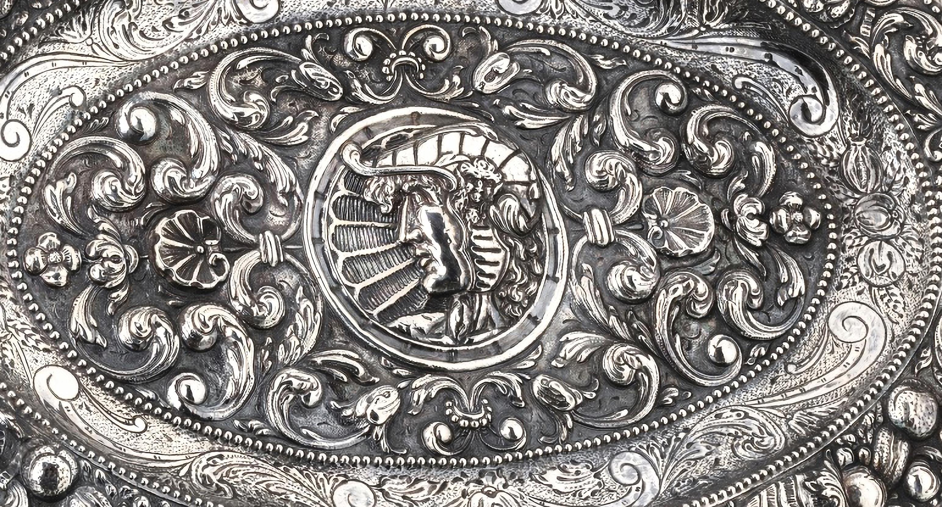 Großer ovaler langer Silberteller Holland, in Silber, 19. Jahrhundert (Barock) im Angebot