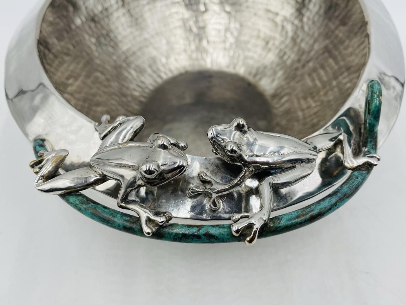 Large Silver-Plated Bowl With Frogs Handles by Emilia Castillo, Mexico 21st Cent For Sale 4