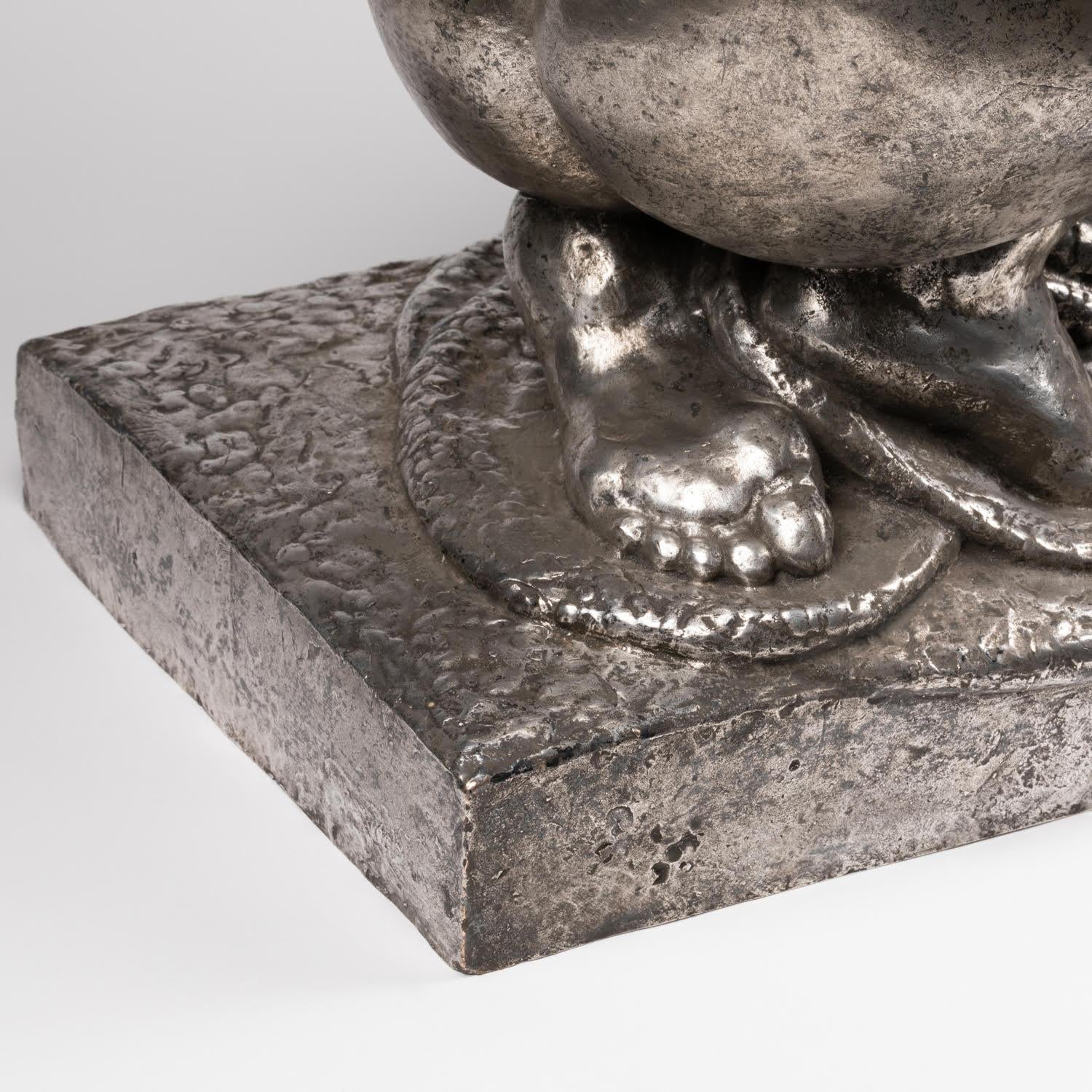 Gran escultura de bronce plateado de Pierre Traverse, hacia 1930, Art Decó. en venta 3