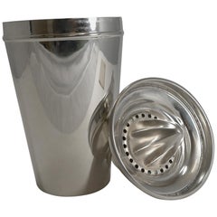 Large Silver Plated Cocktail Shaker with Integral Lemon Squeezer by Elkington