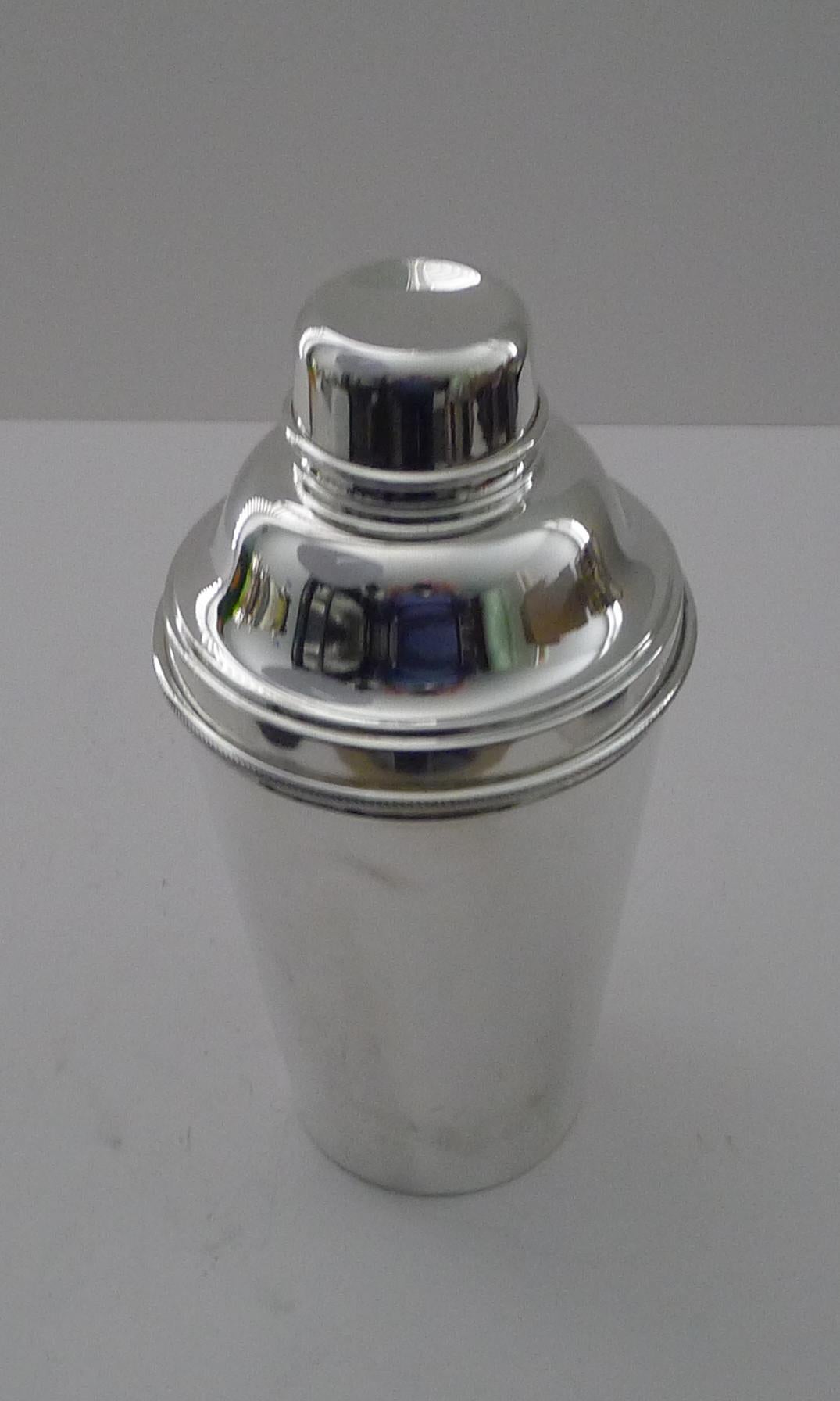 British Large Silver Plated Cocktail Shaker With Integral Lemon Squeezer For Sale