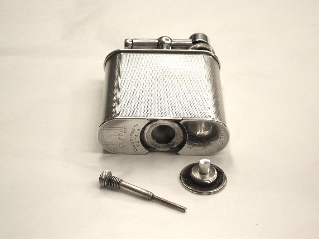 Large Silver Plated Dunhill Table Lighter, circa 1930 In Good Condition In London, GB