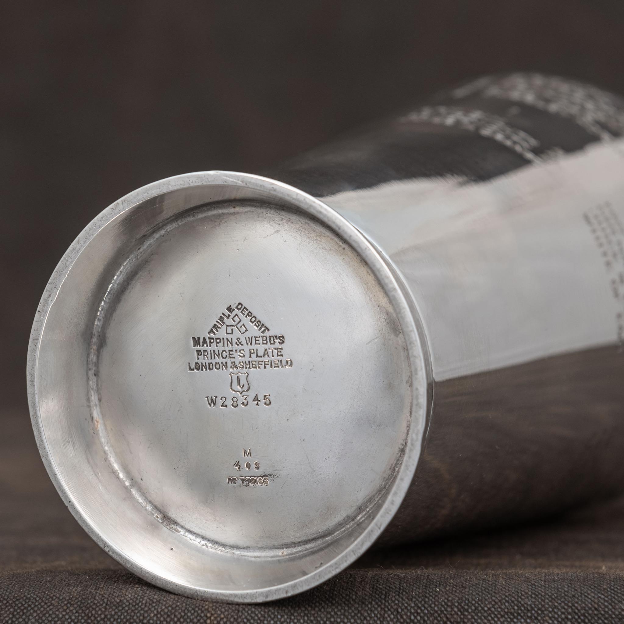 Large Silver Plated Recipe Cocktail Shaker by Keith Murray, circa 1935 In Good Condition For Sale In London, GB