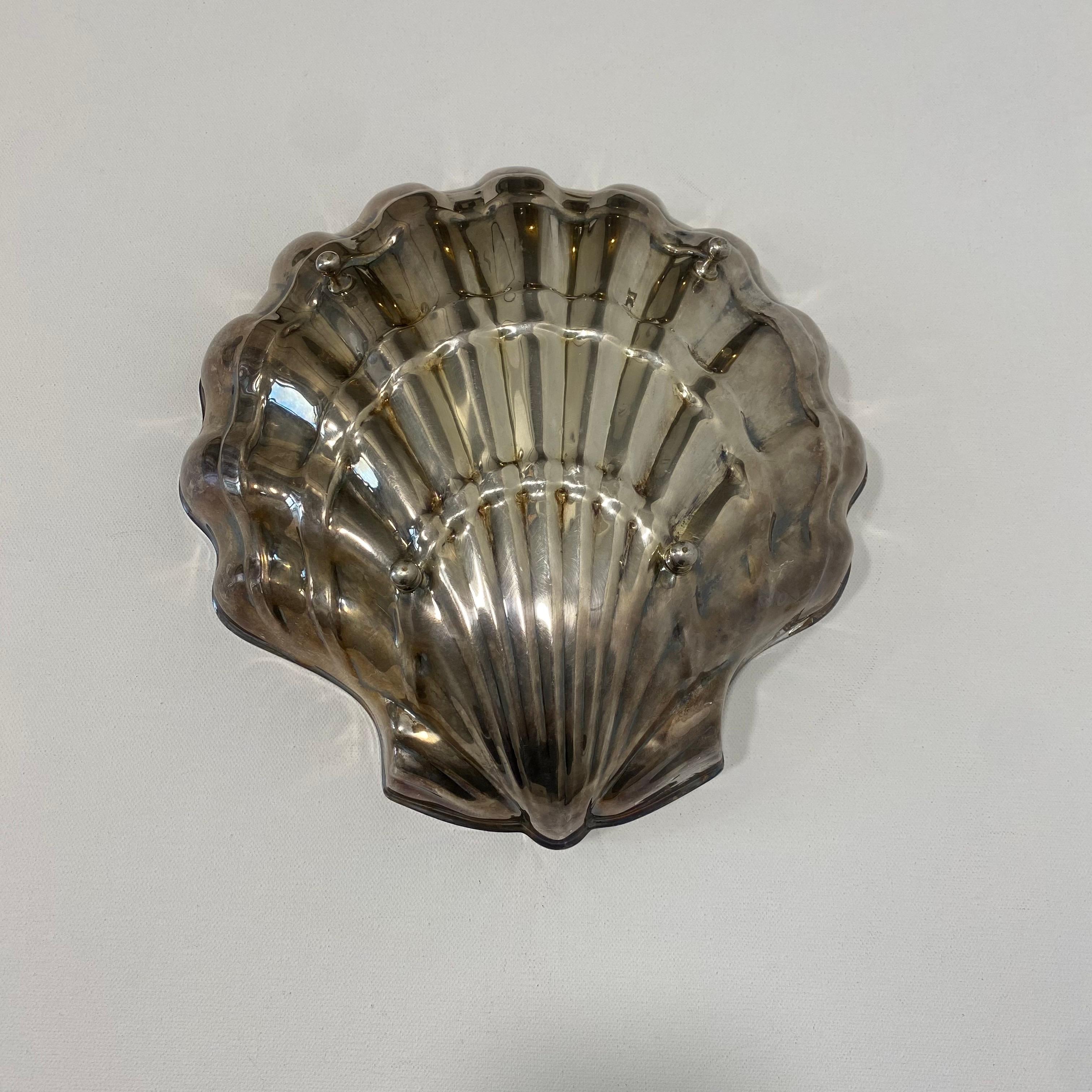 Grande piatto in argento placcato con conchiglie marine Hollywood Regency Art Deco Italiano anni '70 in vendita 6