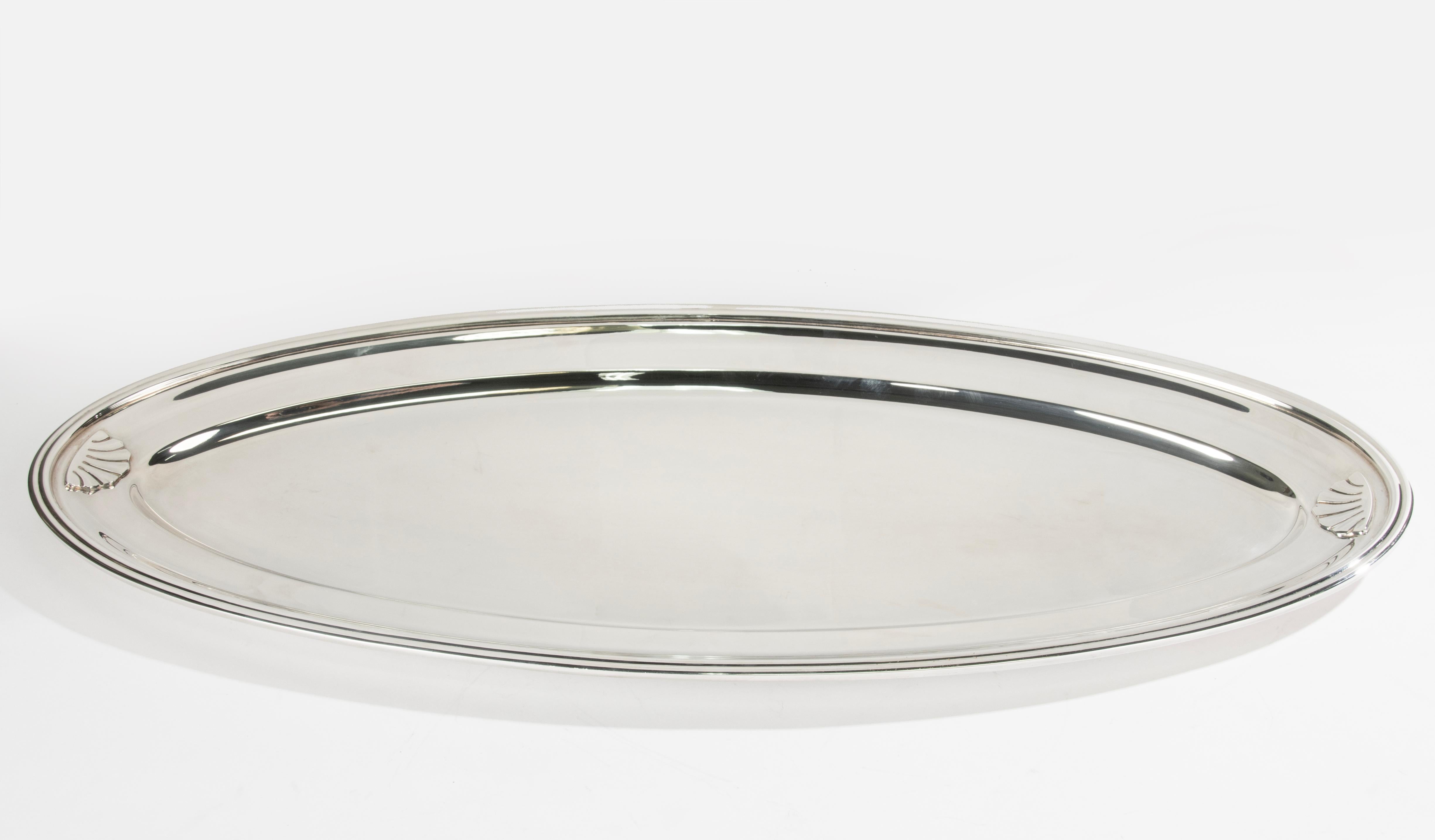 Bandeja grande para servir bañada en plata - Christofle en venta 3
