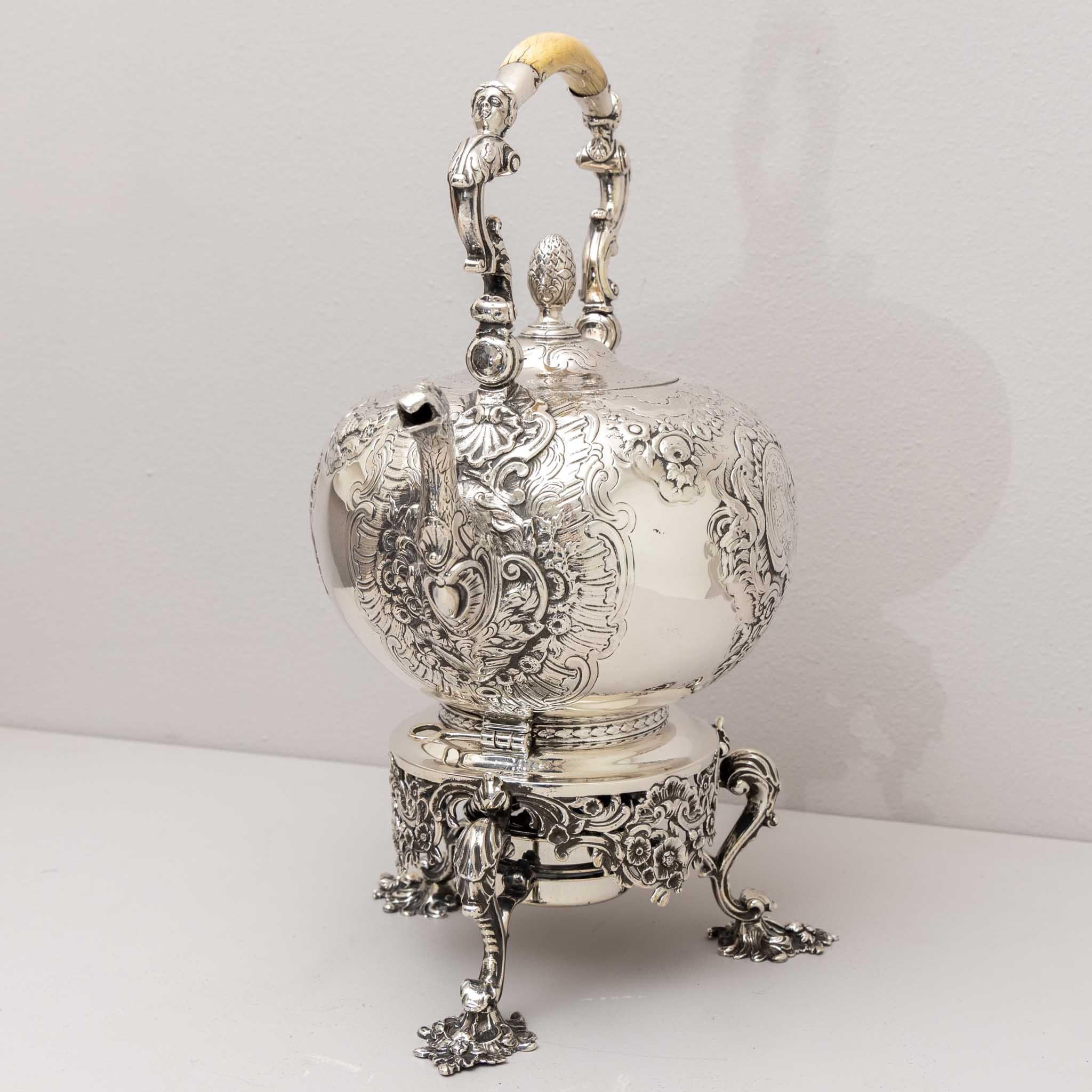 Large Silver Pot with Teapot Warmer, London, 1741 / 1836 For Sale 6