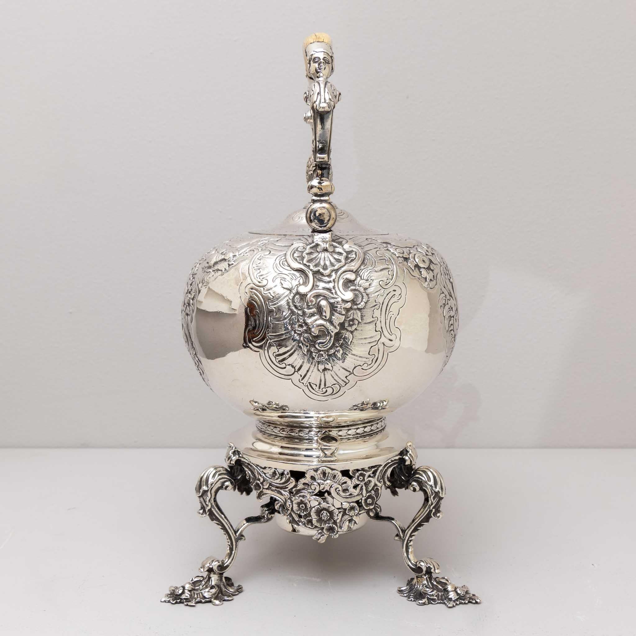 Large Silver Pot with Teapot Warmer, London, 1741 / 1836 For Sale 8