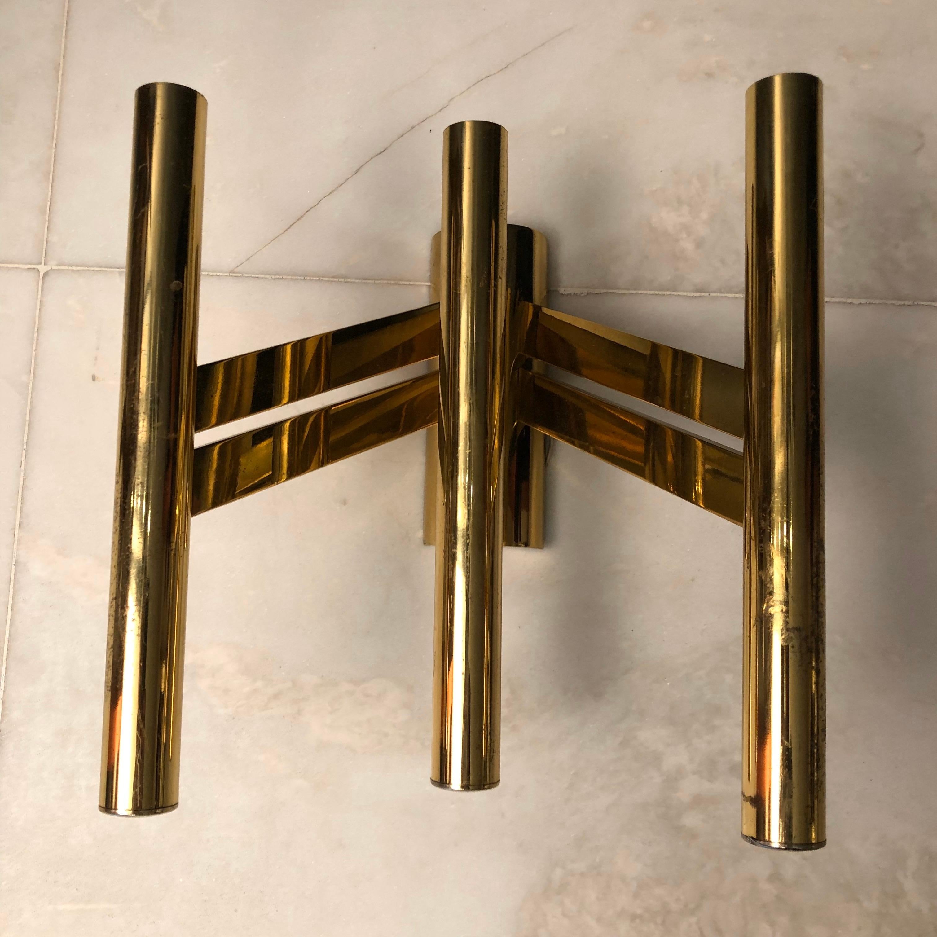 Italian Large Single Brass Sconce by Sciolari, Italy, 1970s For Sale