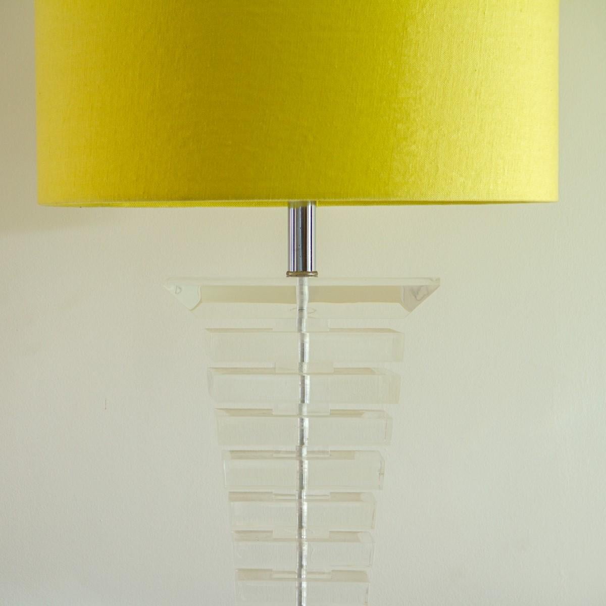 Large Single Tapered Stacked Lucite Table Lamp, 1970s 1