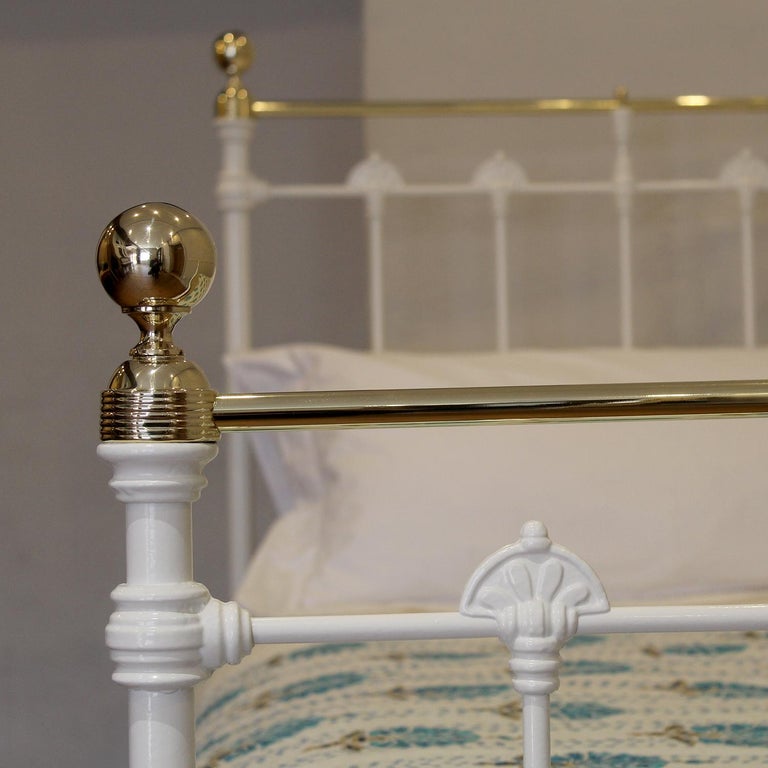 Large Single White Antique Bed MS59 For Sale at 1stDibs