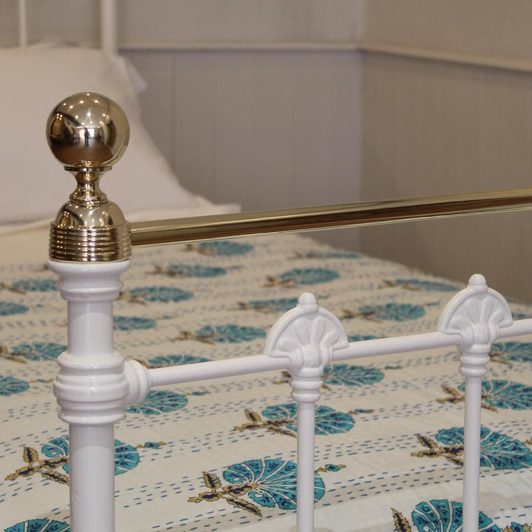 Large Single White Antique Bed MS59 For Sale at 1stDibs