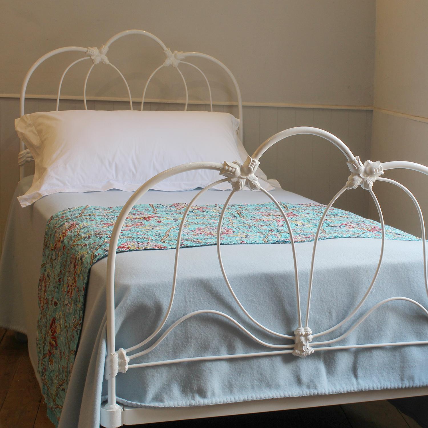 Victorian Large Single White Cast Iron Antique Bed MS73 For Sale
