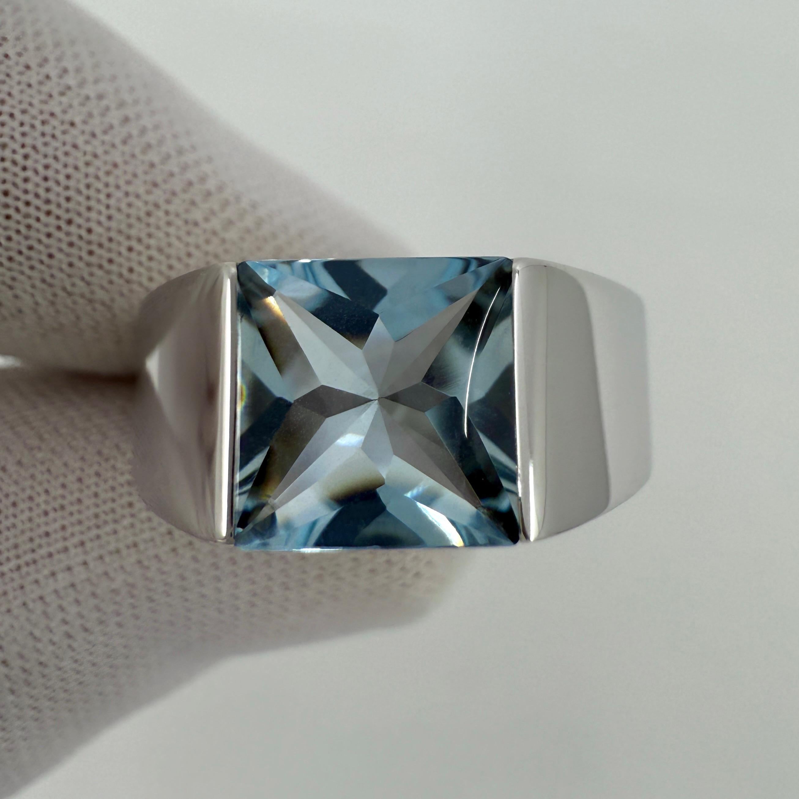 Anello Cartier di grandi dimensioni con acquamarina blu tagliata a cuscino quadrato in oro bianco 18 carati in vendita 2
