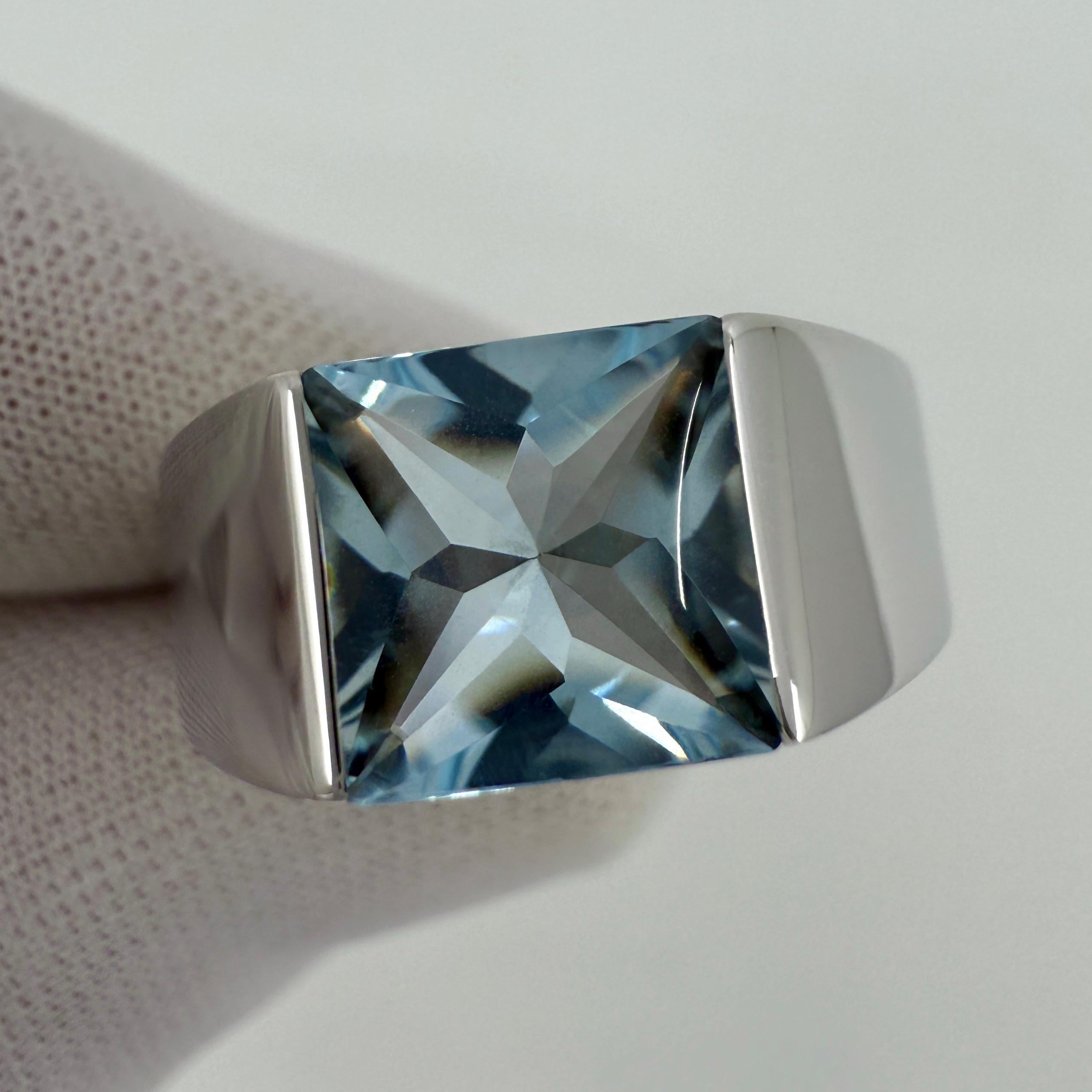 Anello Cartier di grandi dimensioni con acquamarina blu tagliata a cuscino quadrato in oro bianco 18 carati in vendita 4
