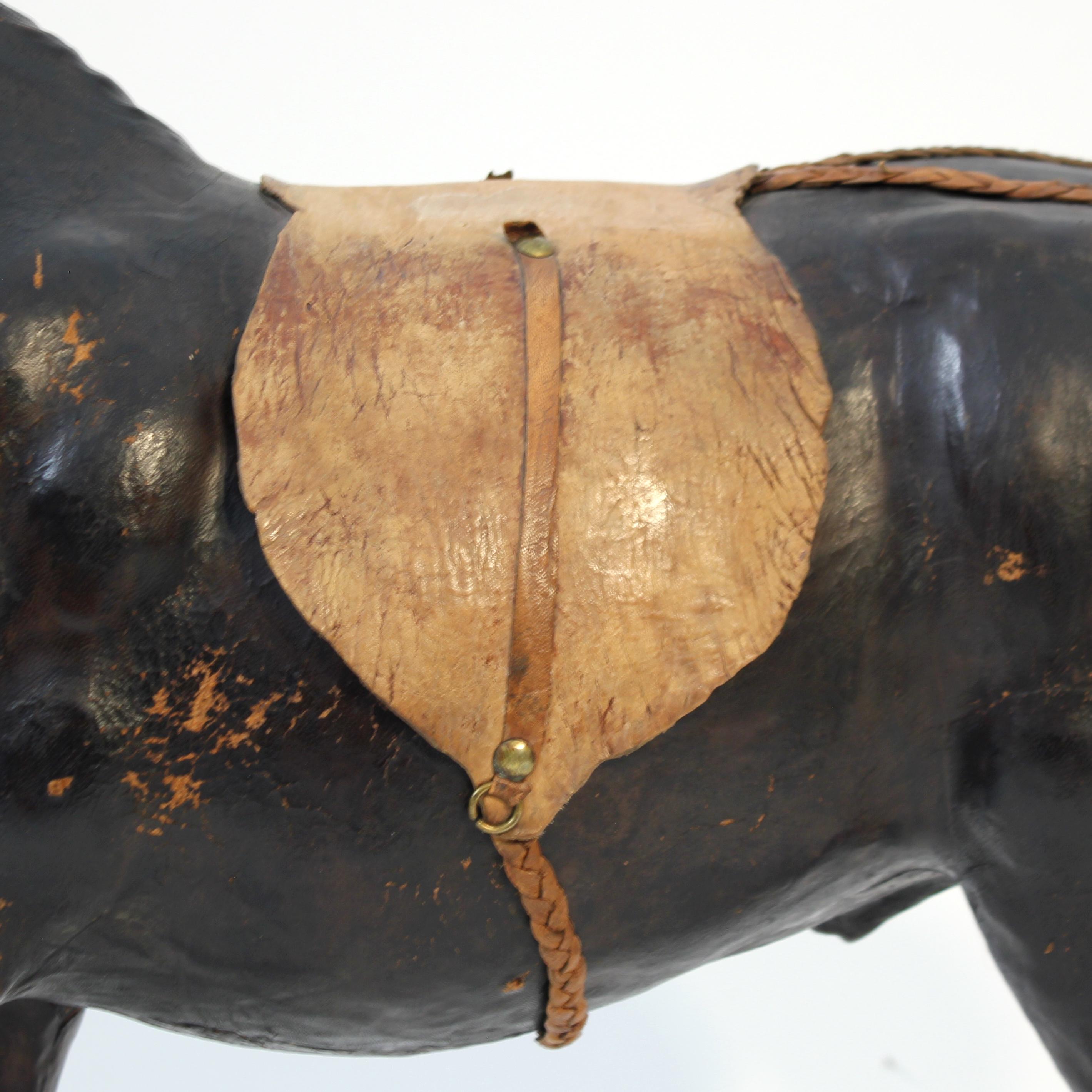 Large size horse model in genuine leather, 1970s For Sale 2