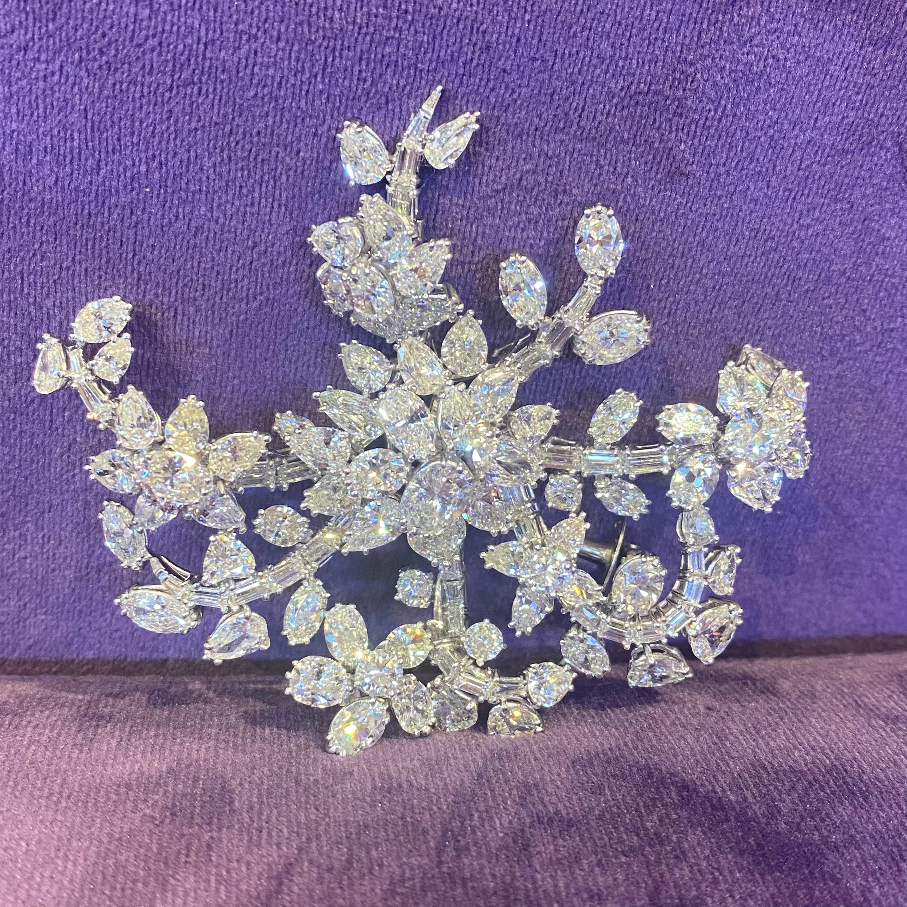 Large Size Diamond En Tremblant Brooch For Sale 2