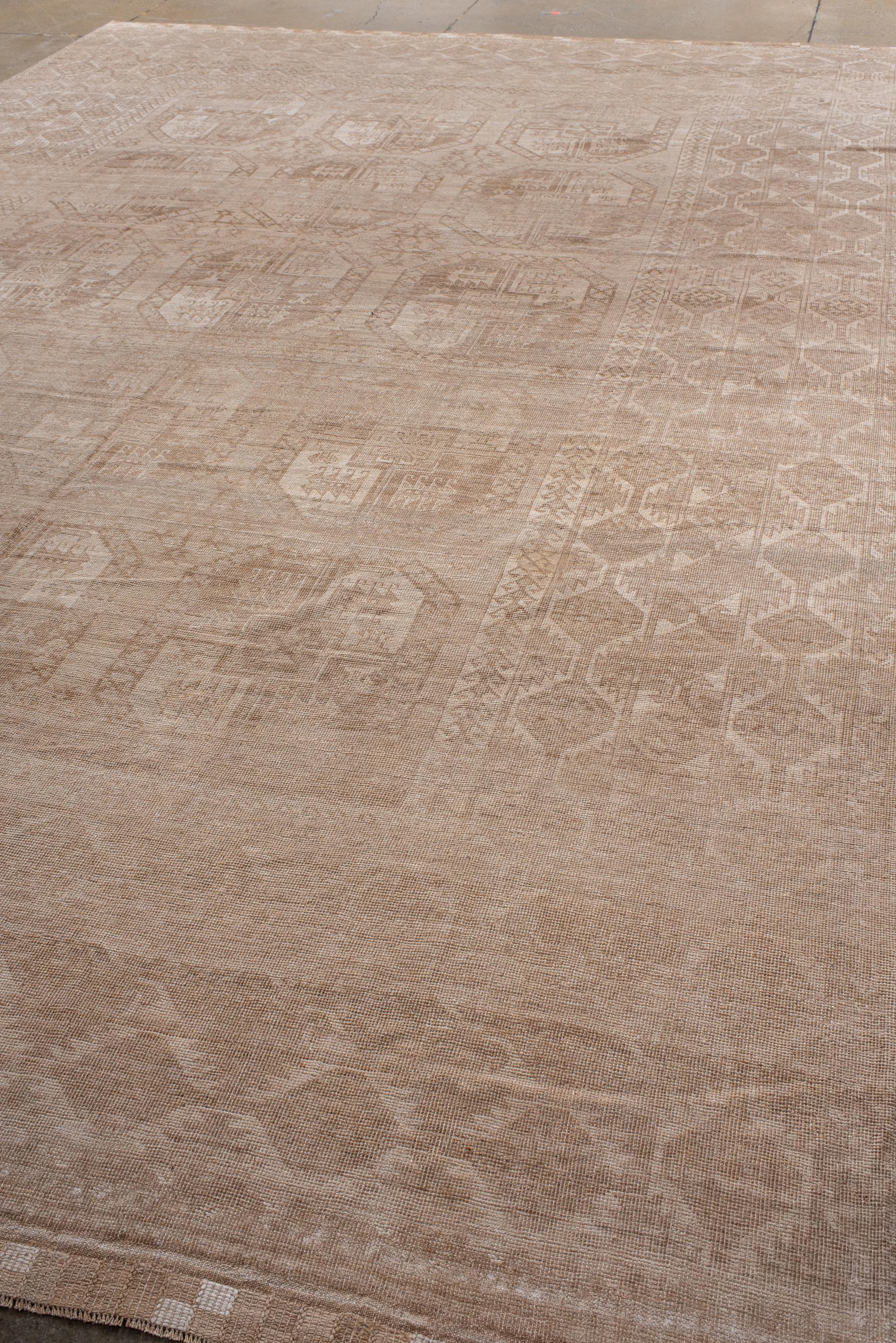 Antiker Afghani-Teppich, Stammeskunst, großformatig, mit tiefer erdfarbener Palette (Persisch) im Angebot