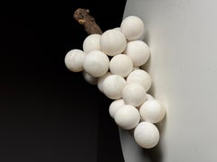 Large-sized Alabaster Grape Cluster white