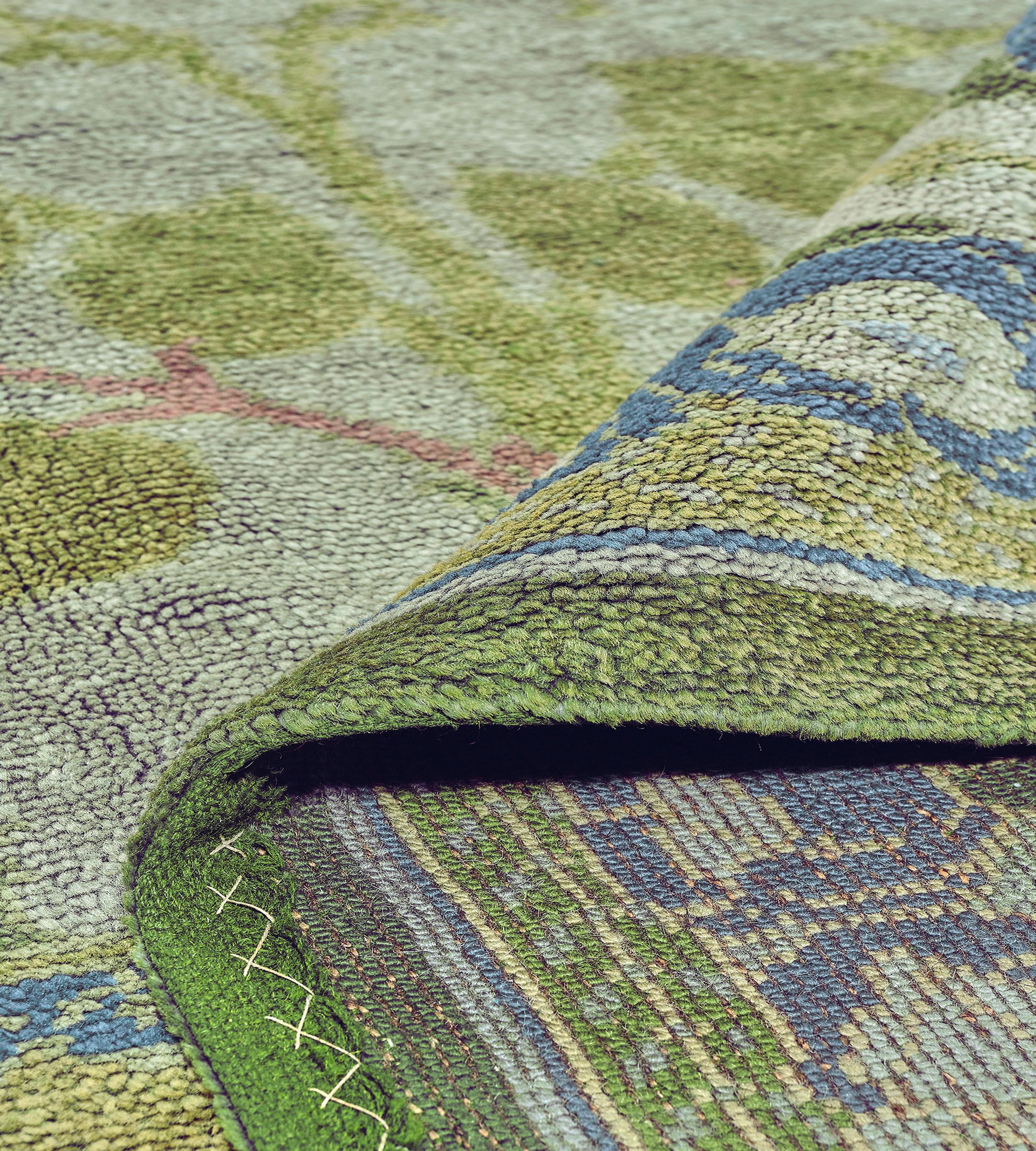 Large-Sized Antique Irish Donegal Rug For Sale 4